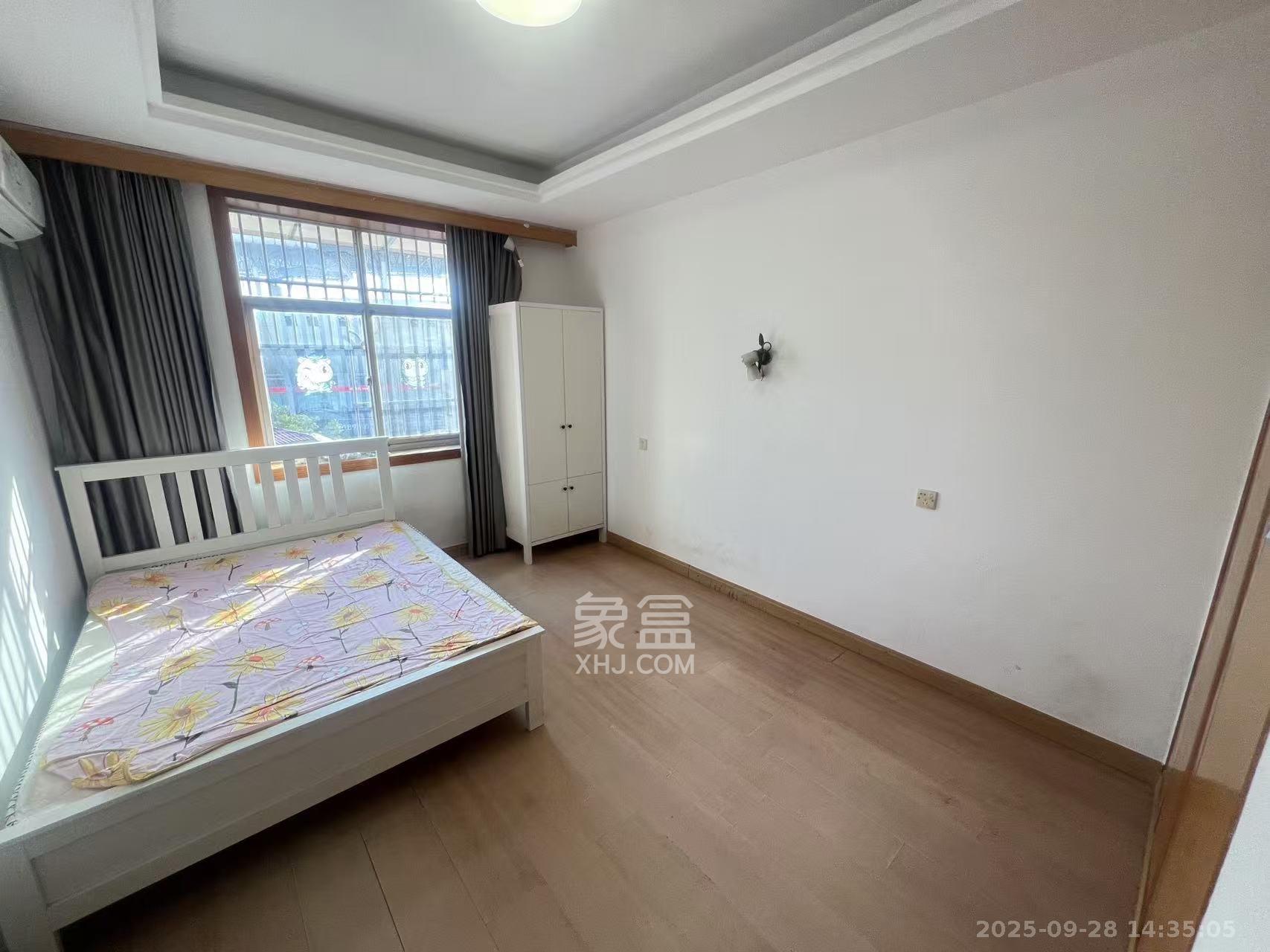 红龙庙小区 2室1厅1卫 1600.0元/月 红龙庙小区 2室1厅1卫 1600.0元/月室内图