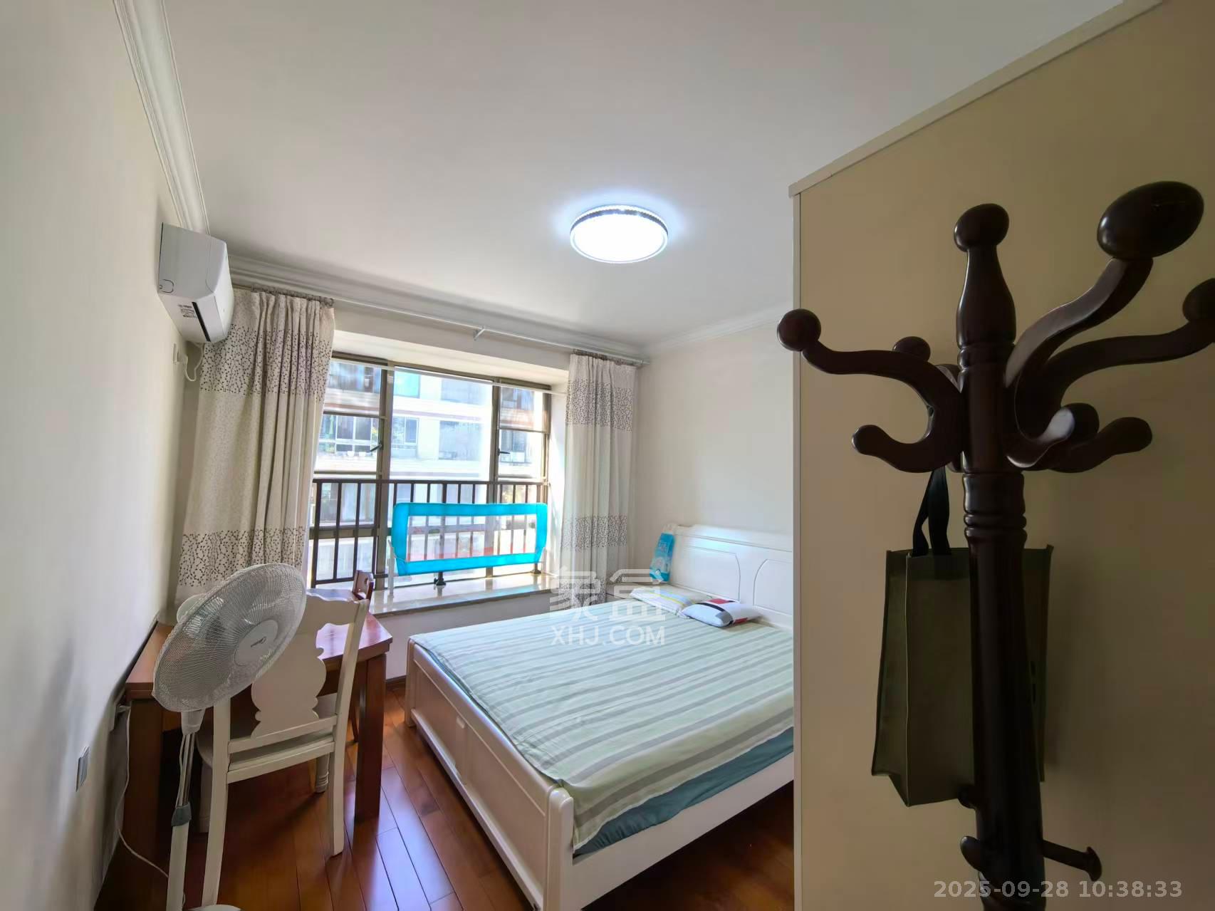 江山帝景雅典 3室2厅1卫 2000.0元/月 江山帝景雅典 3室2厅1卫 2000.0元/月室内图