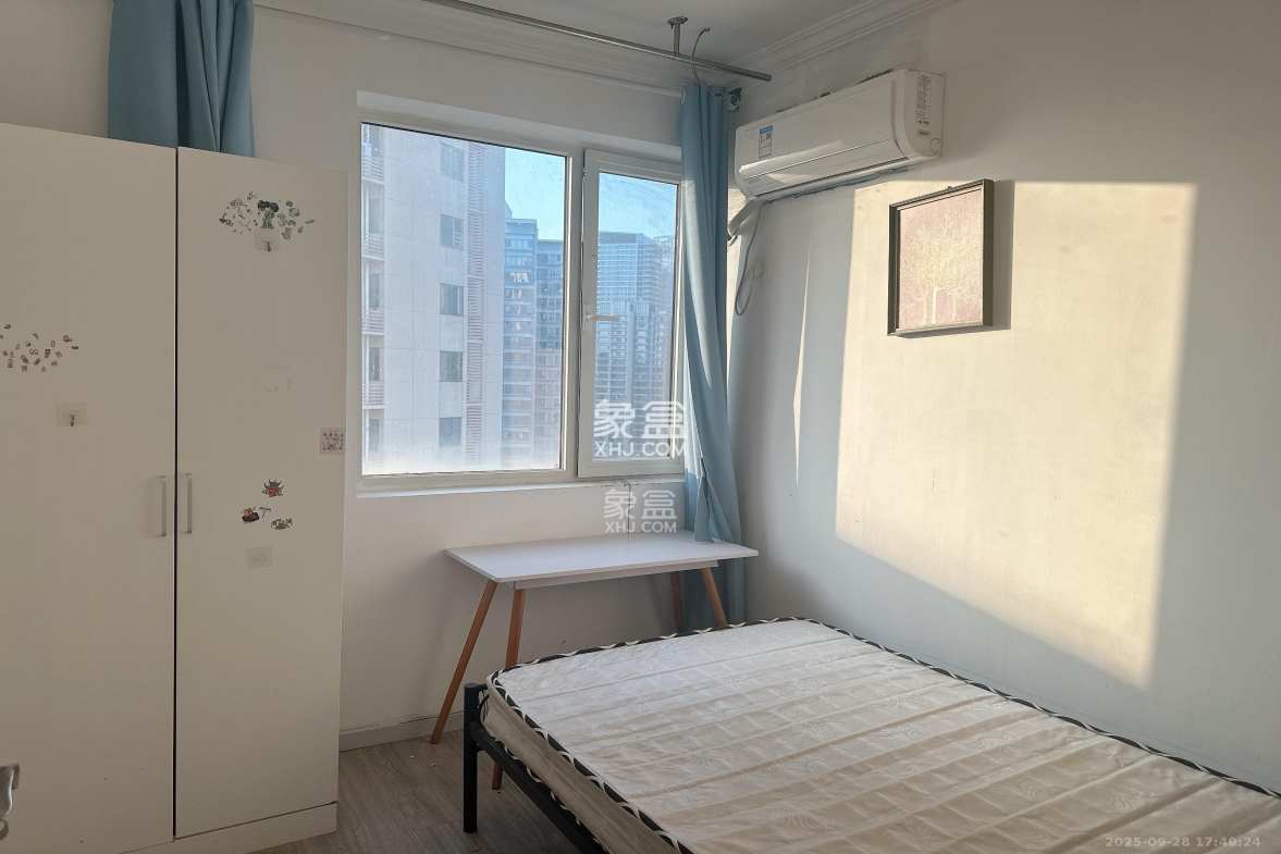 北辰三角洲E4区 6室0厅3卫 4000.00元/月 北辰三角洲E4区 6室0厅3卫 4000.00元/月室内图