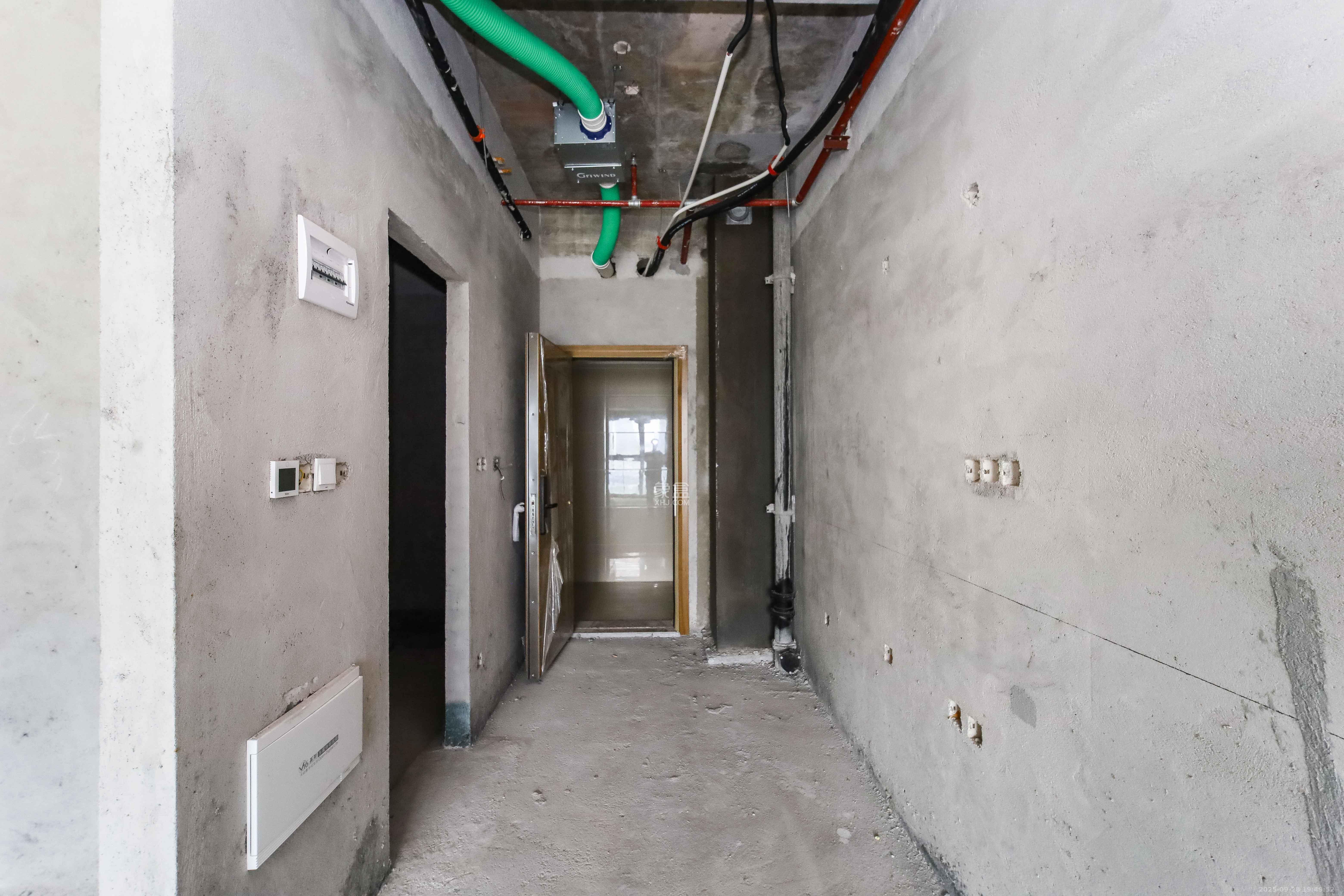 恒大珺悦府  1室1厅1卫    46.0万其他