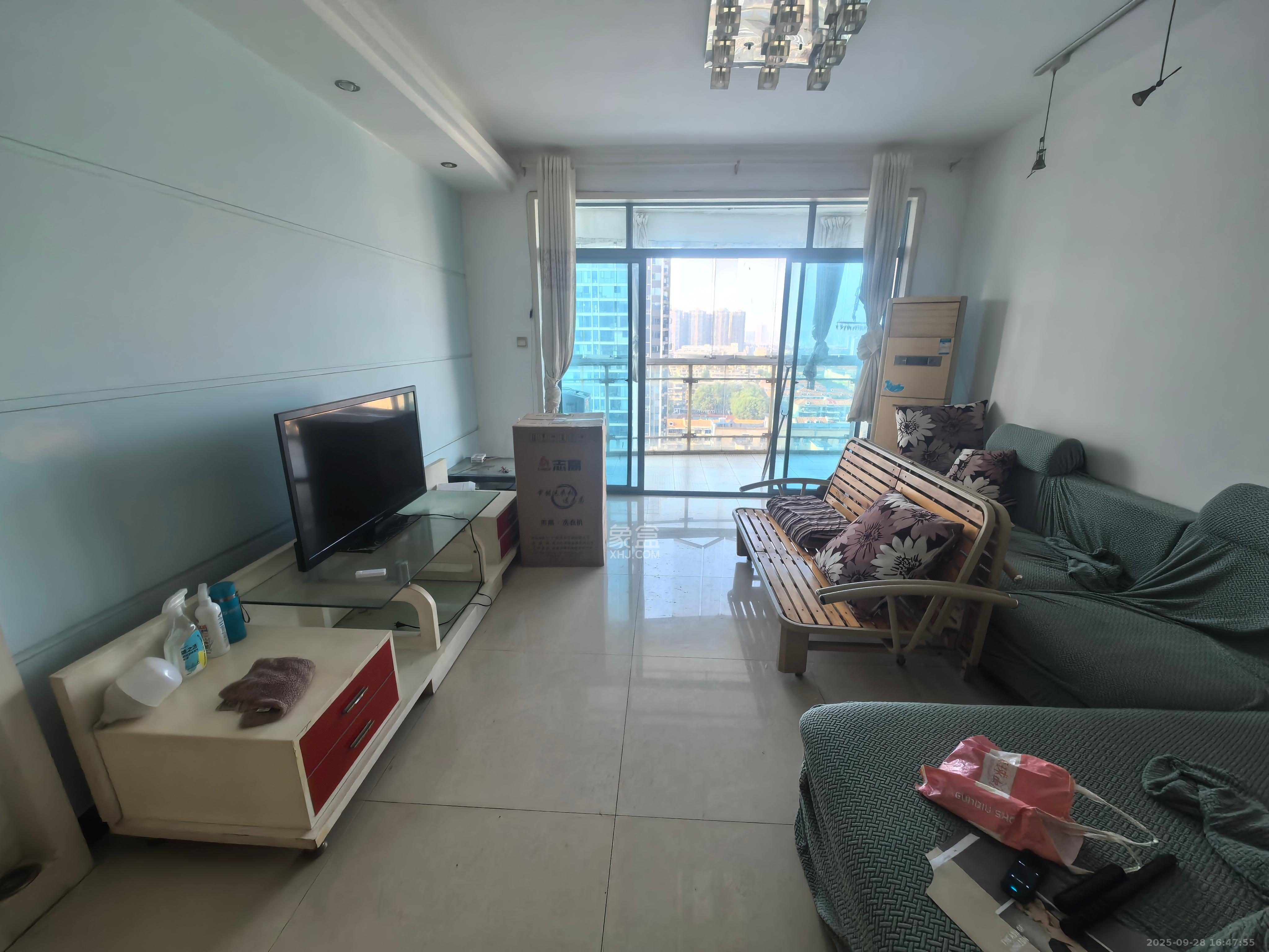 书香名邸 3室2厅2卫 3000.0元/月 书香名邸 3室2厅2卫 3000.0元/月室内图