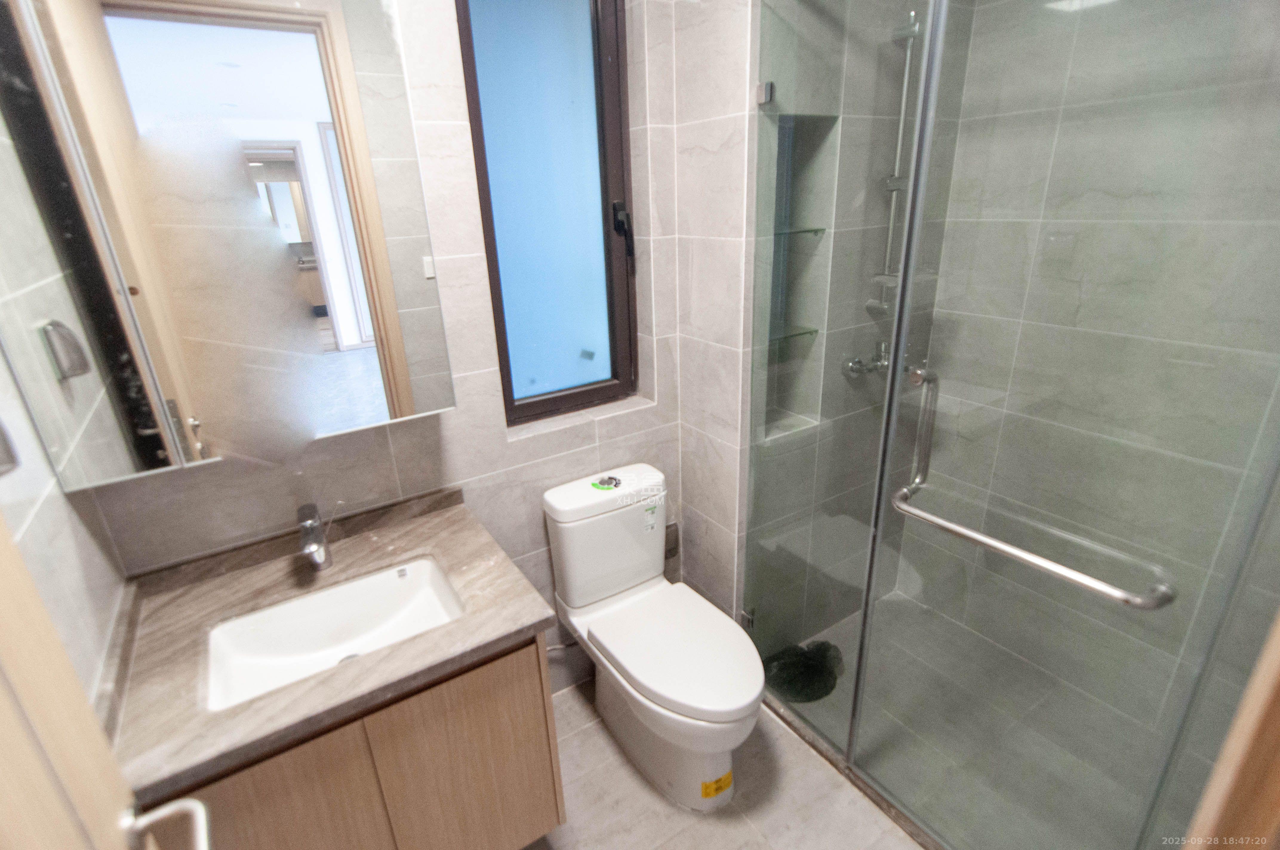 梅溪湖玺悦(新城金茂梦想玺悦) 3室2厅2卫 2700.0元/月 梅溪湖玺悦(新城金茂梦想玺悦) 3室2厅2卫 2700.0元/月室内图