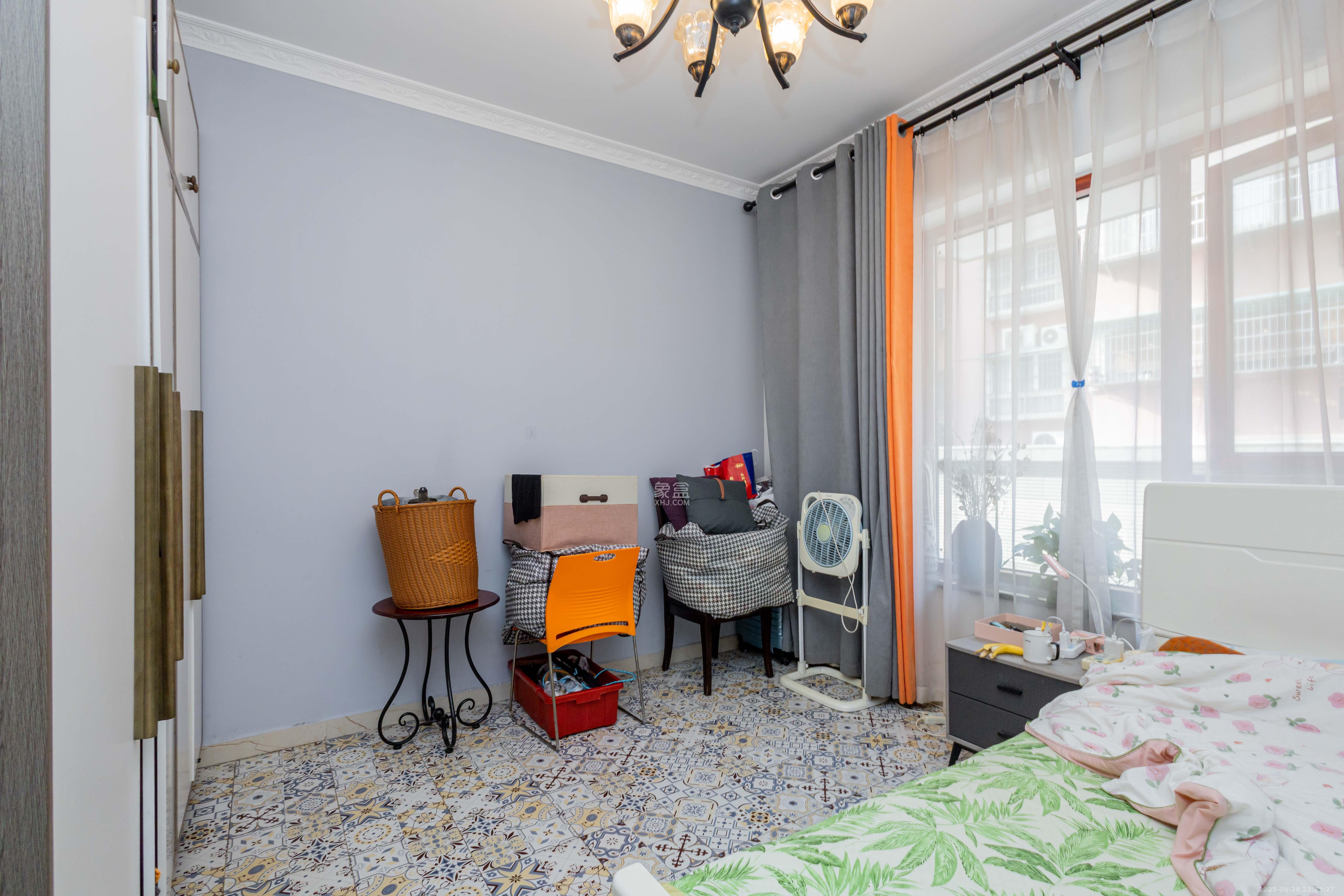 紫东苑(星沙) 3室2厅2卫 65.0万 紫东苑(星沙) 3室2厅2卫 65.0万卧室