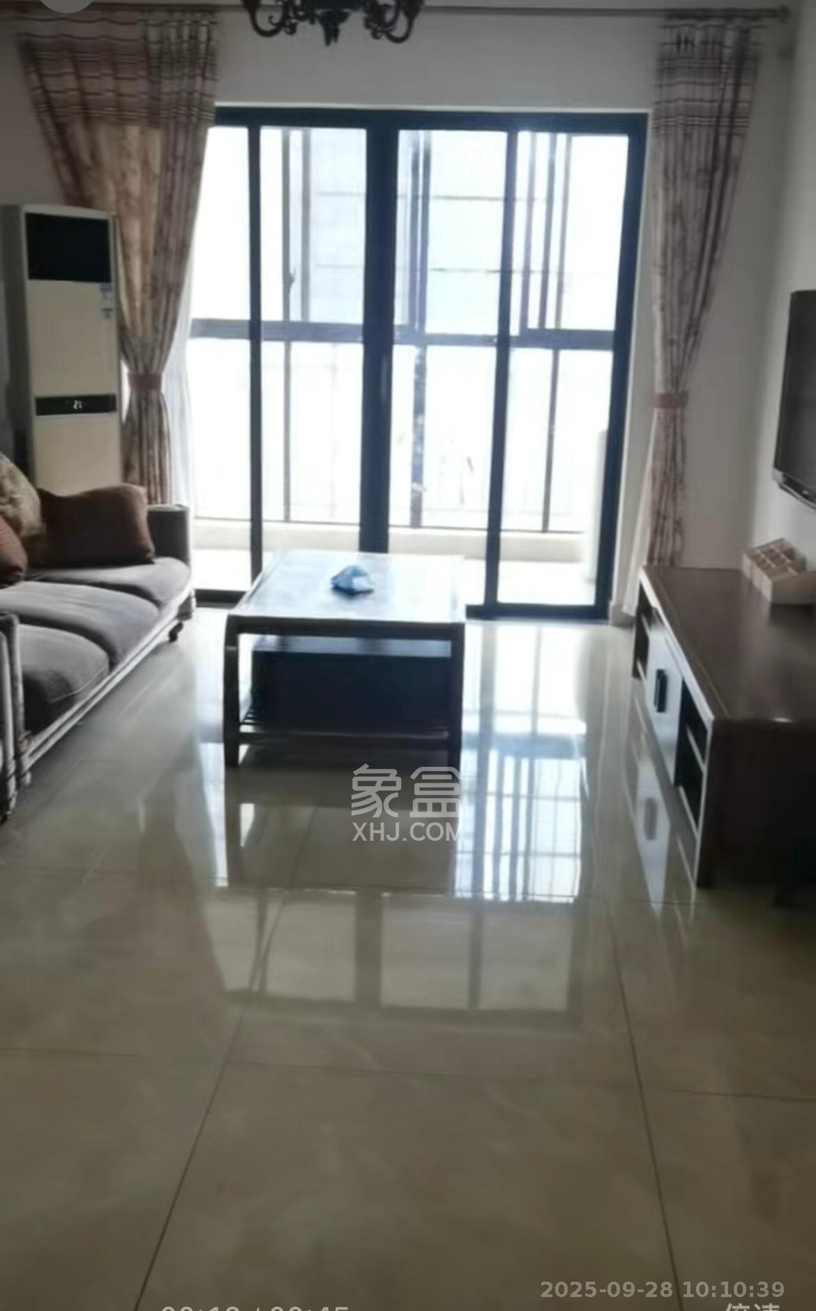 钰龙天下二期（钰龙佳园）  3室2厅1卫    2200.0元/月室内图