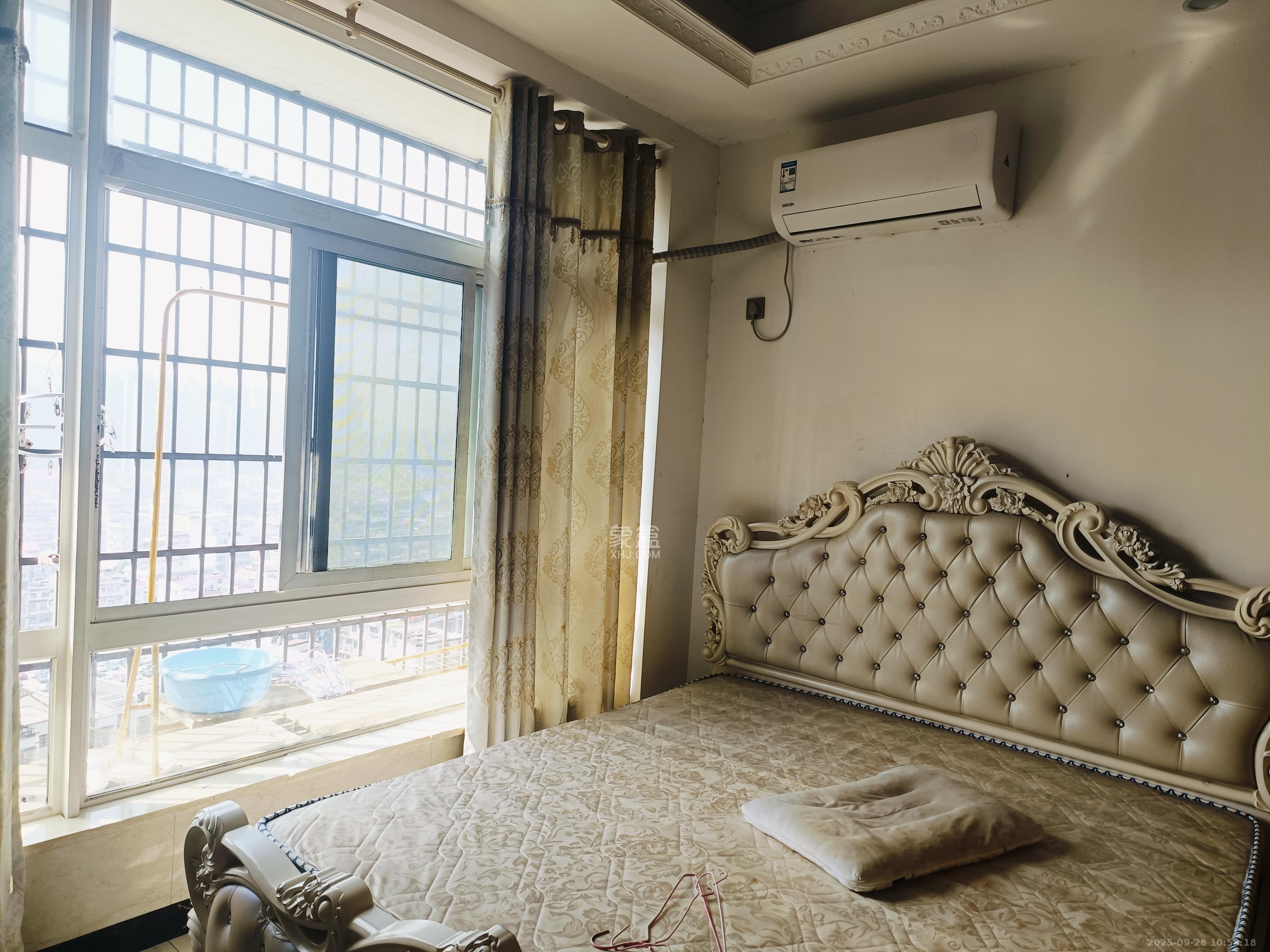 金鼎公园尚 1室1厅1卫 1200.0元/月 金鼎公园尚 1室1厅1卫 1200.0元/月室内图