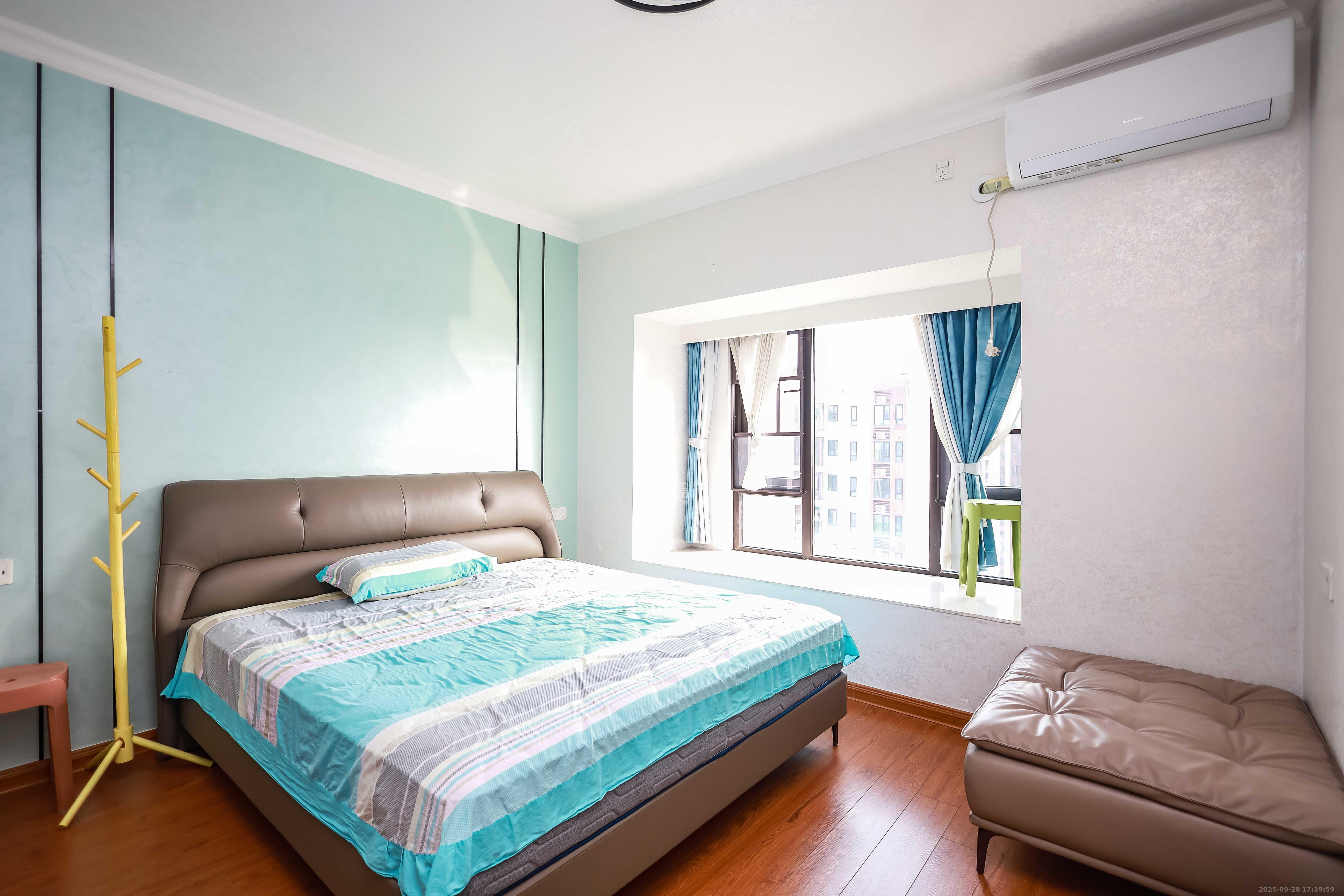 碧桂园荟隽棠  3室2厅2卫    98.0万卧室