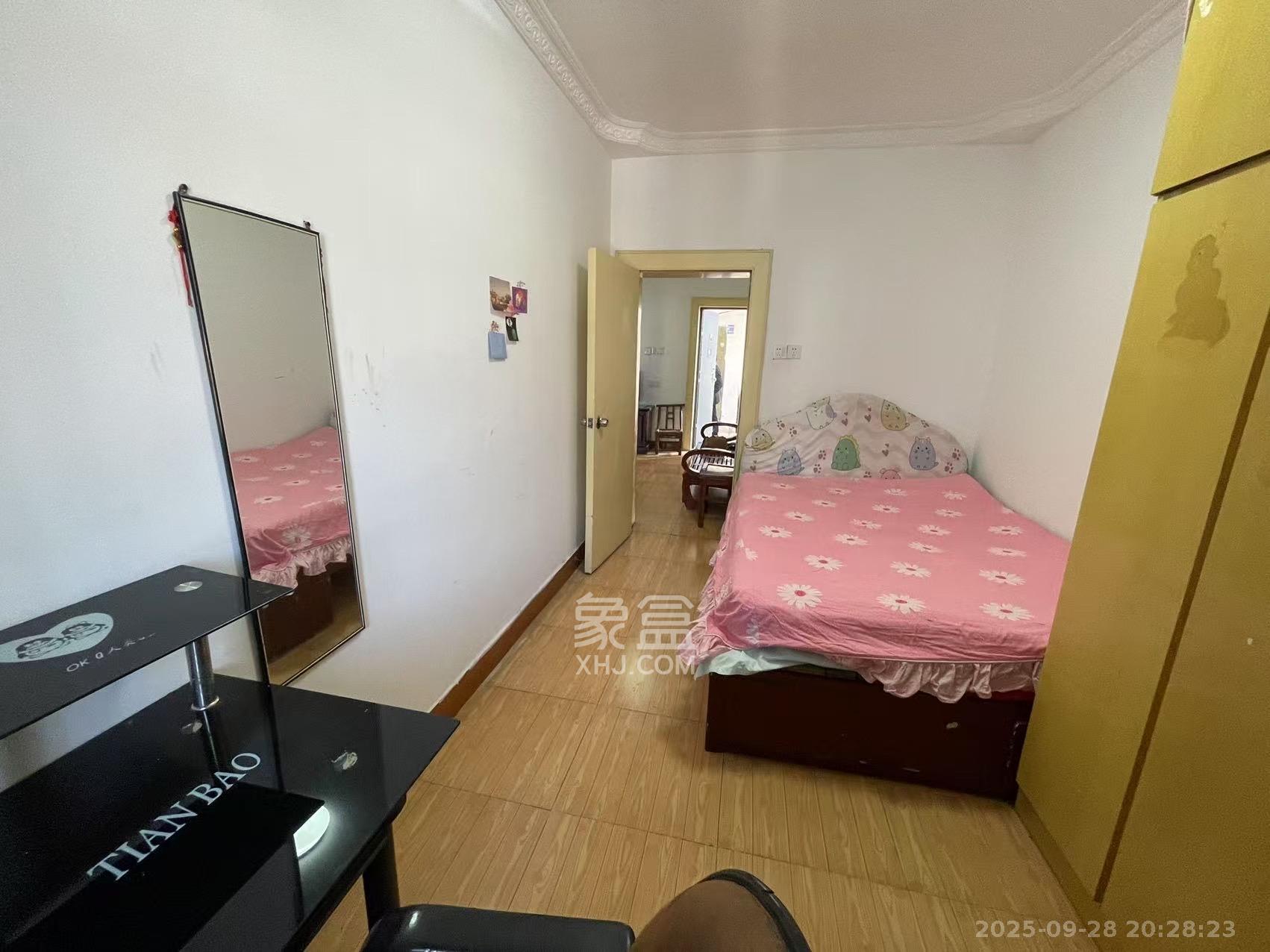 通泰街散盘 2室1厅1卫 1550.0元/月 通泰街散盘 2室1厅1卫 1550.0元/月室内图