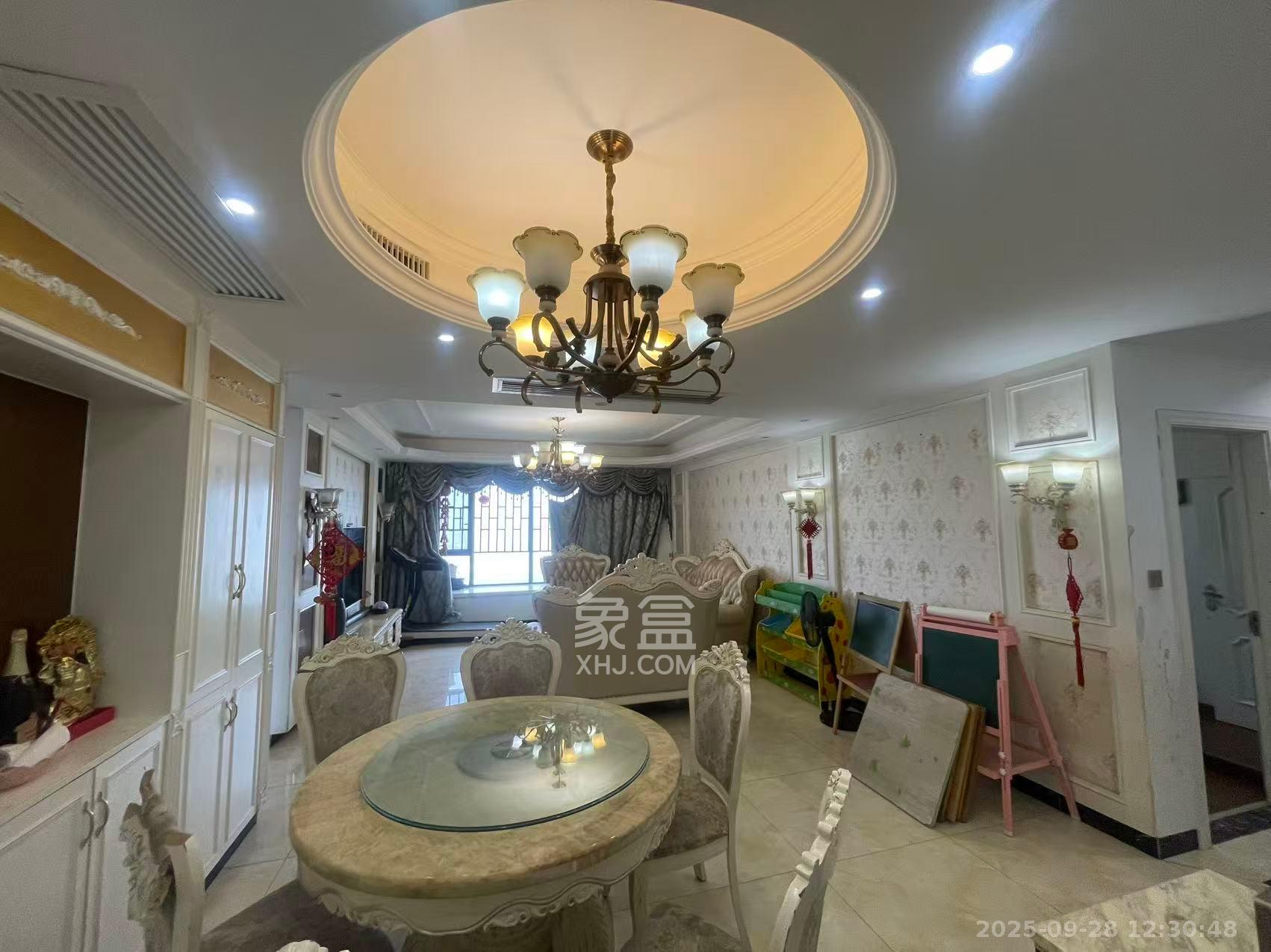 碧桂园威尼斯城  4室2厅2卫    3000.0元/月 碧桂园威尼斯城  4室2厅2卫    3000.0元/月室内图