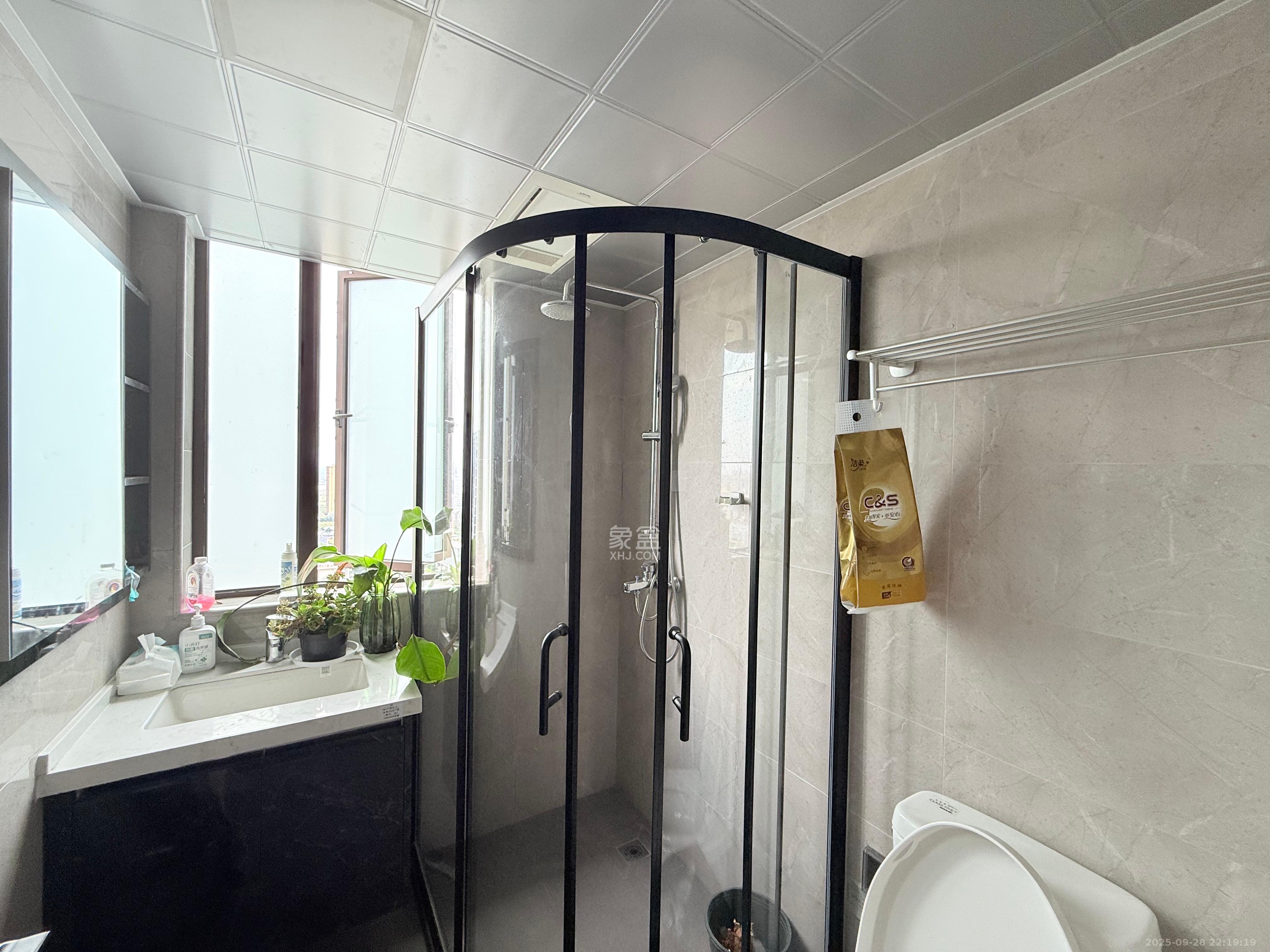 明昇壹城（明昇时代广场）二期  1室0厅0卫    1900.0元/月室内图