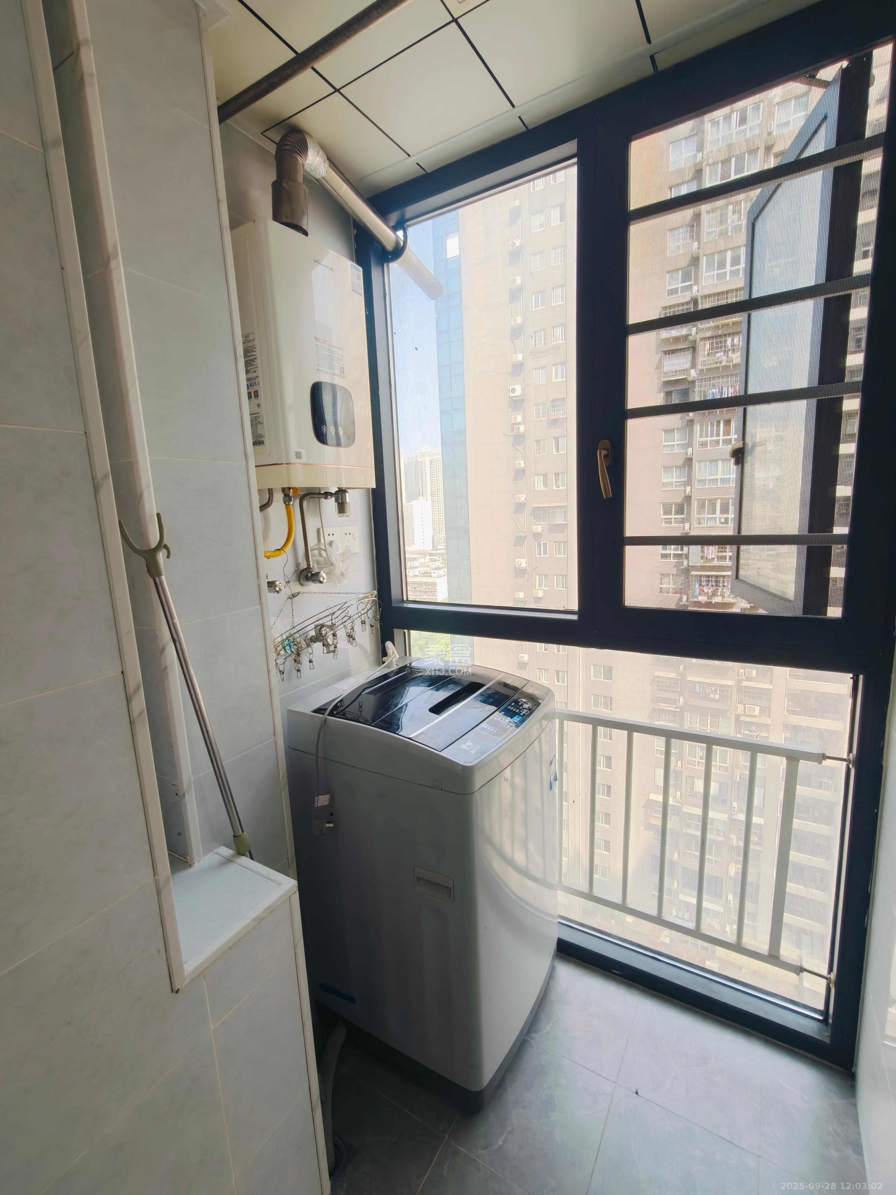 里约荟  1室1厅1卫    2300.0元/月室内图