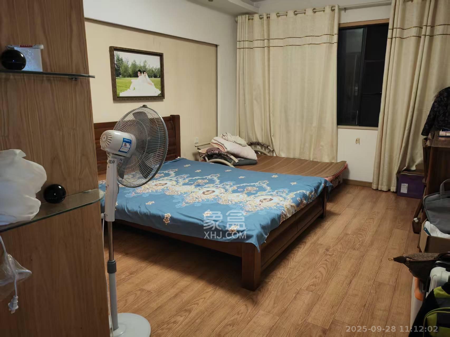 鹏基诺亚山林 4室2厅2卫 2500.0元/月 鹏基诺亚山林 4室2厅2卫 2500.0元/月室内图