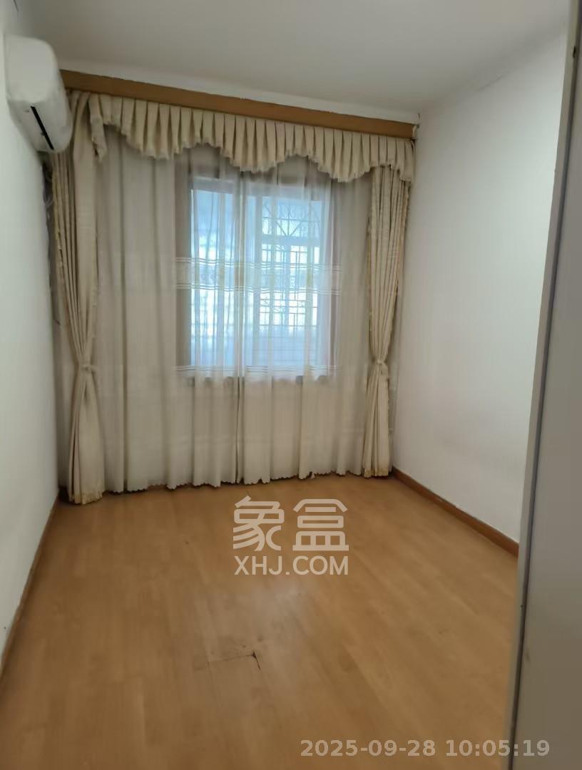 三泰街新富城 3室1厅1卫 3480.0元/月 三泰街新富城 3室1厅1卫 3480.0元/月室内图