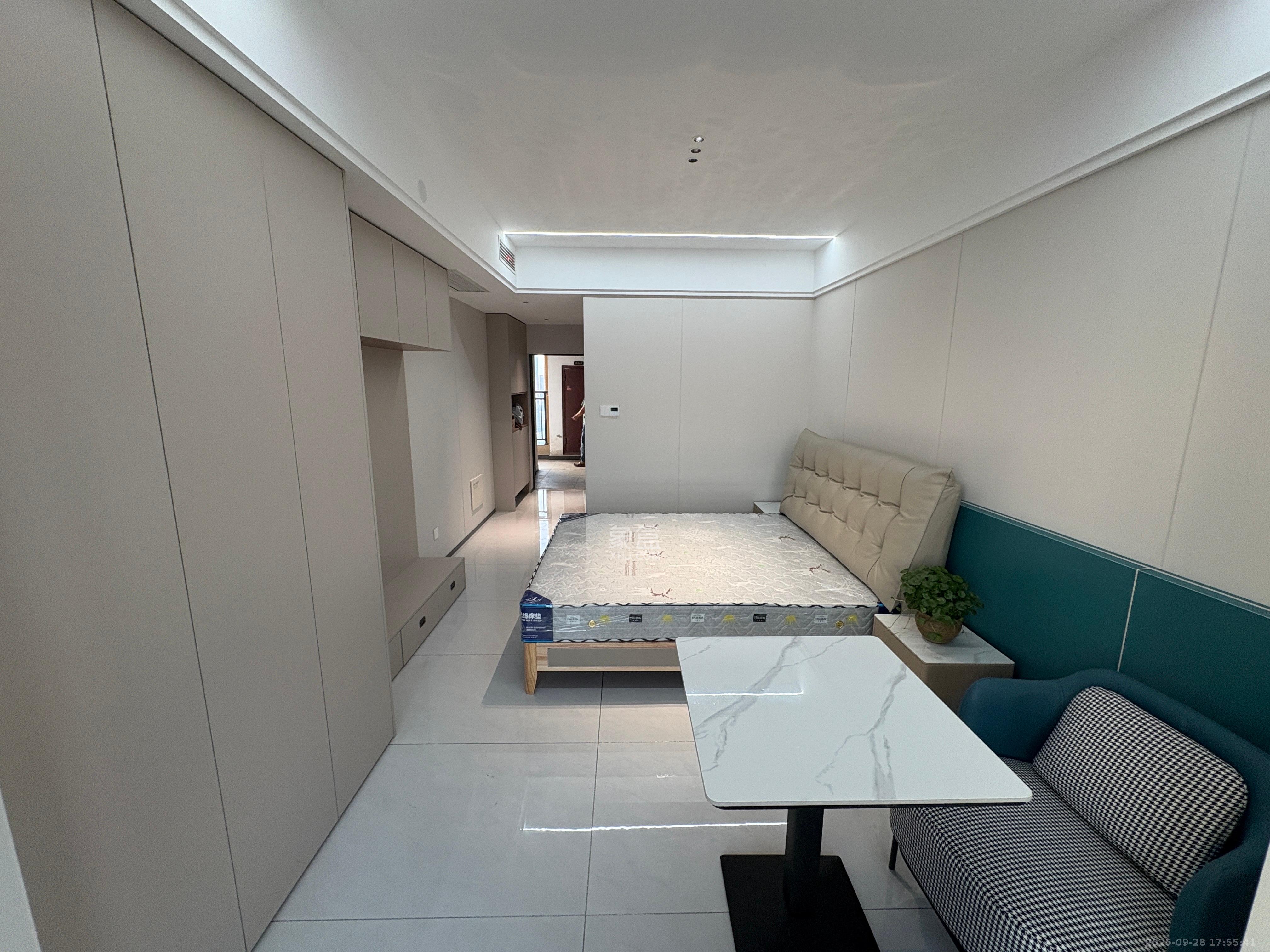 嘉雨兴园  1室1厅1卫    1750.0元/月室内图