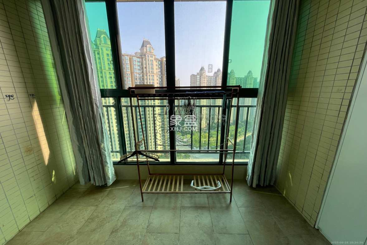 恒大雅苑 1室2厅2卫 2200.0元/月 恒大雅苑 1室2厅2卫 2200.0元/月室内图