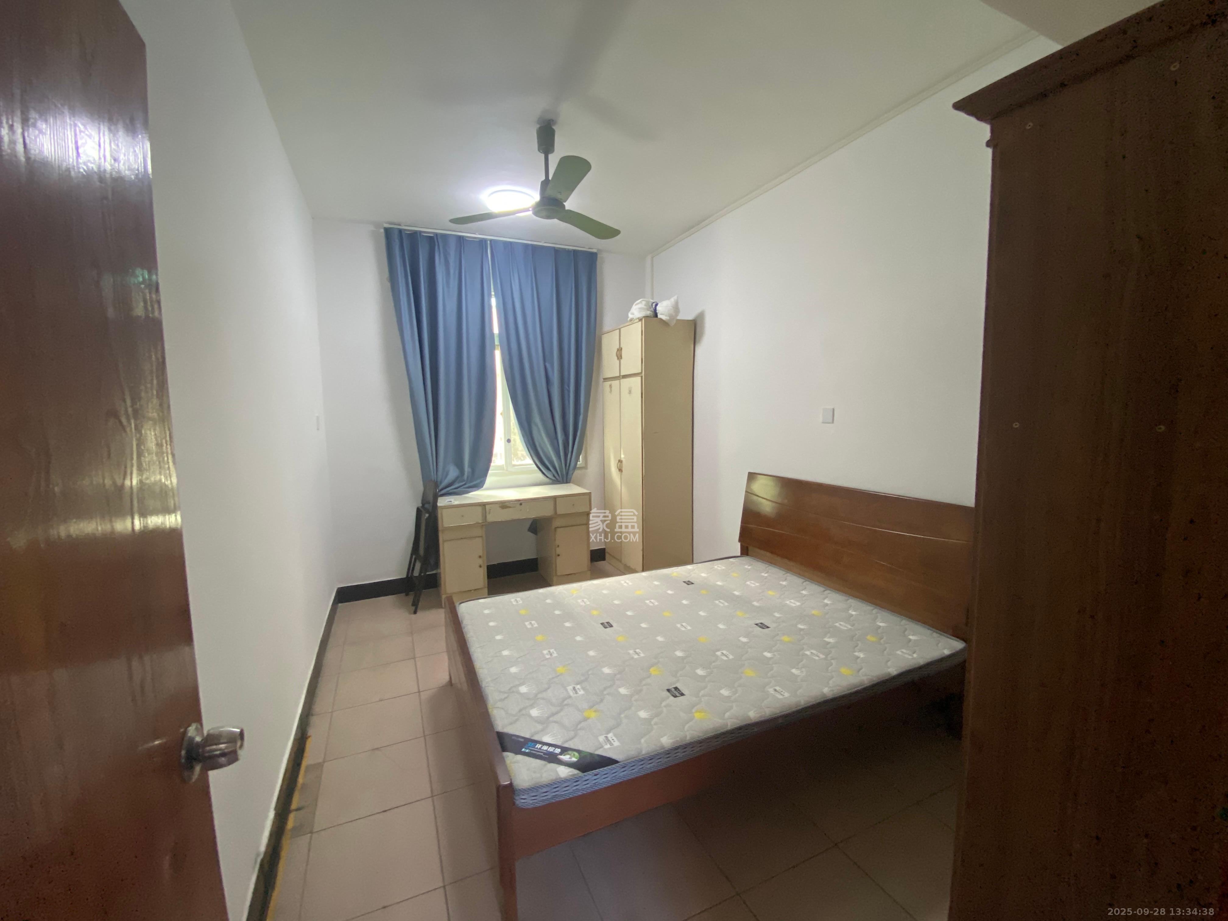 茶园坡社区(原王家冲社区)  2室1厅1卫    1300.0元/月室内图