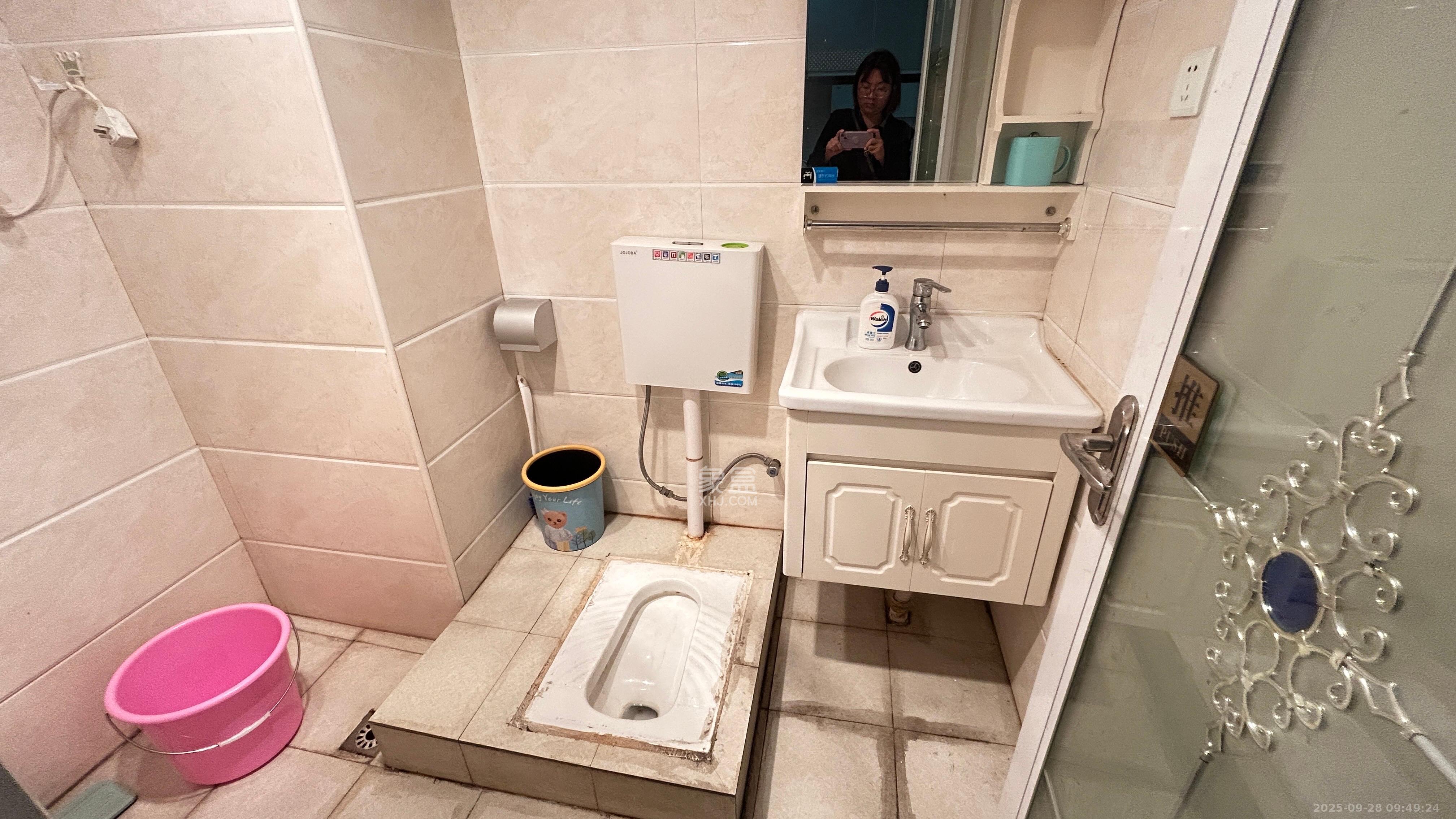 博雅例外  1室1厅1卫    1000.0元/月室内图