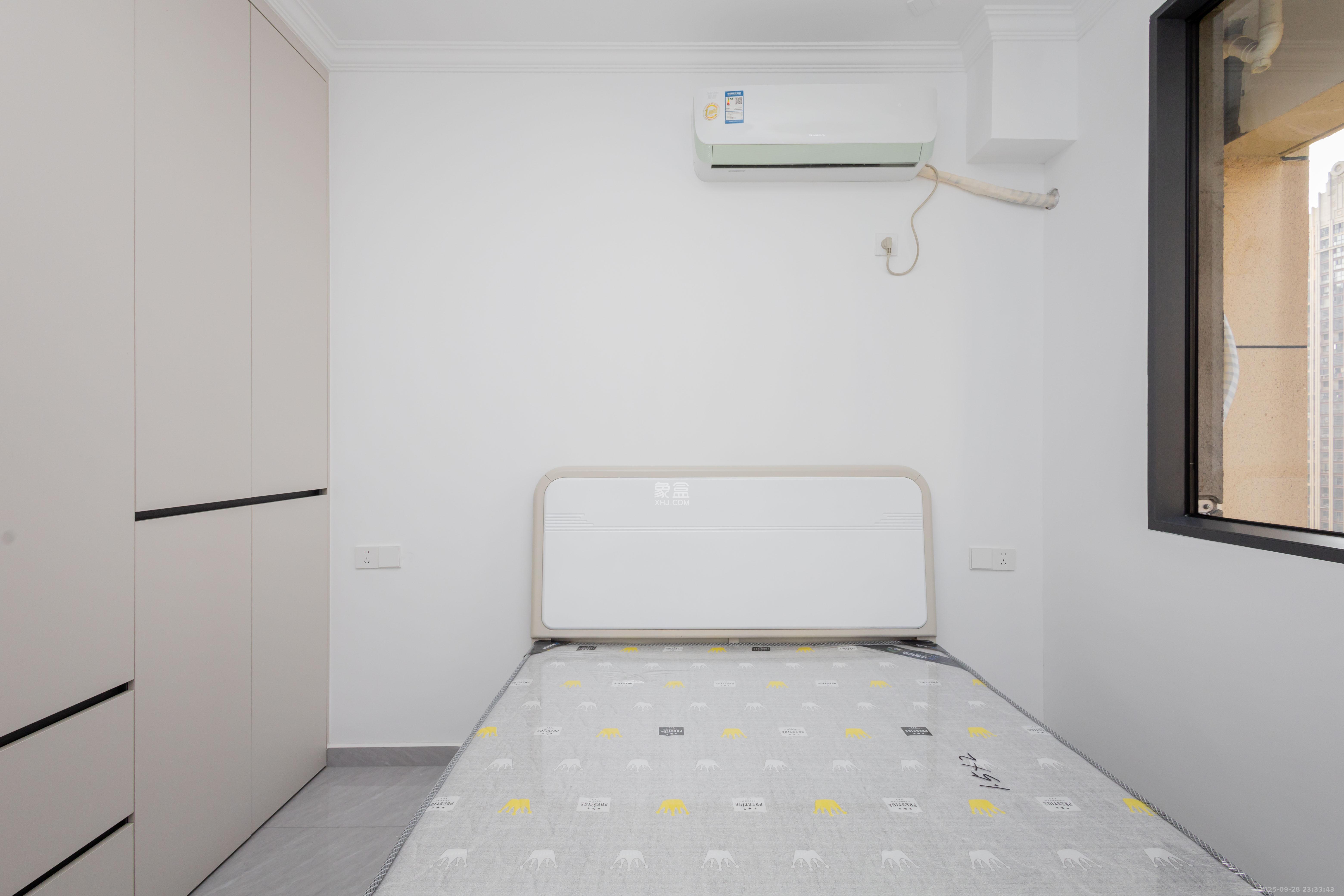 东方美地 3室2厅2卫 110.0万 东方美地 3室2厅2卫 110.0万卧室