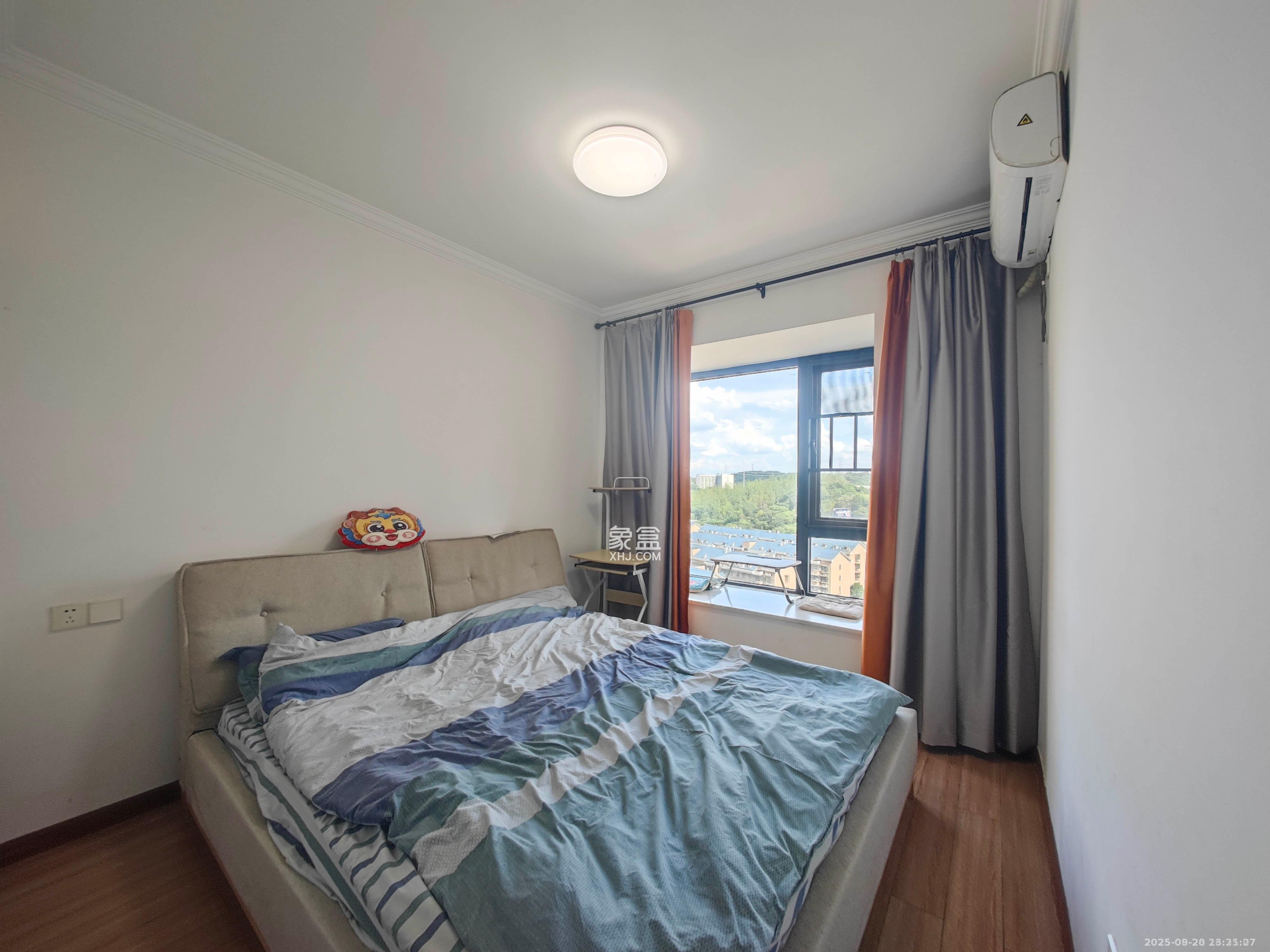 中建嘉和城  3室2厅1卫    2200.0元/月室内图