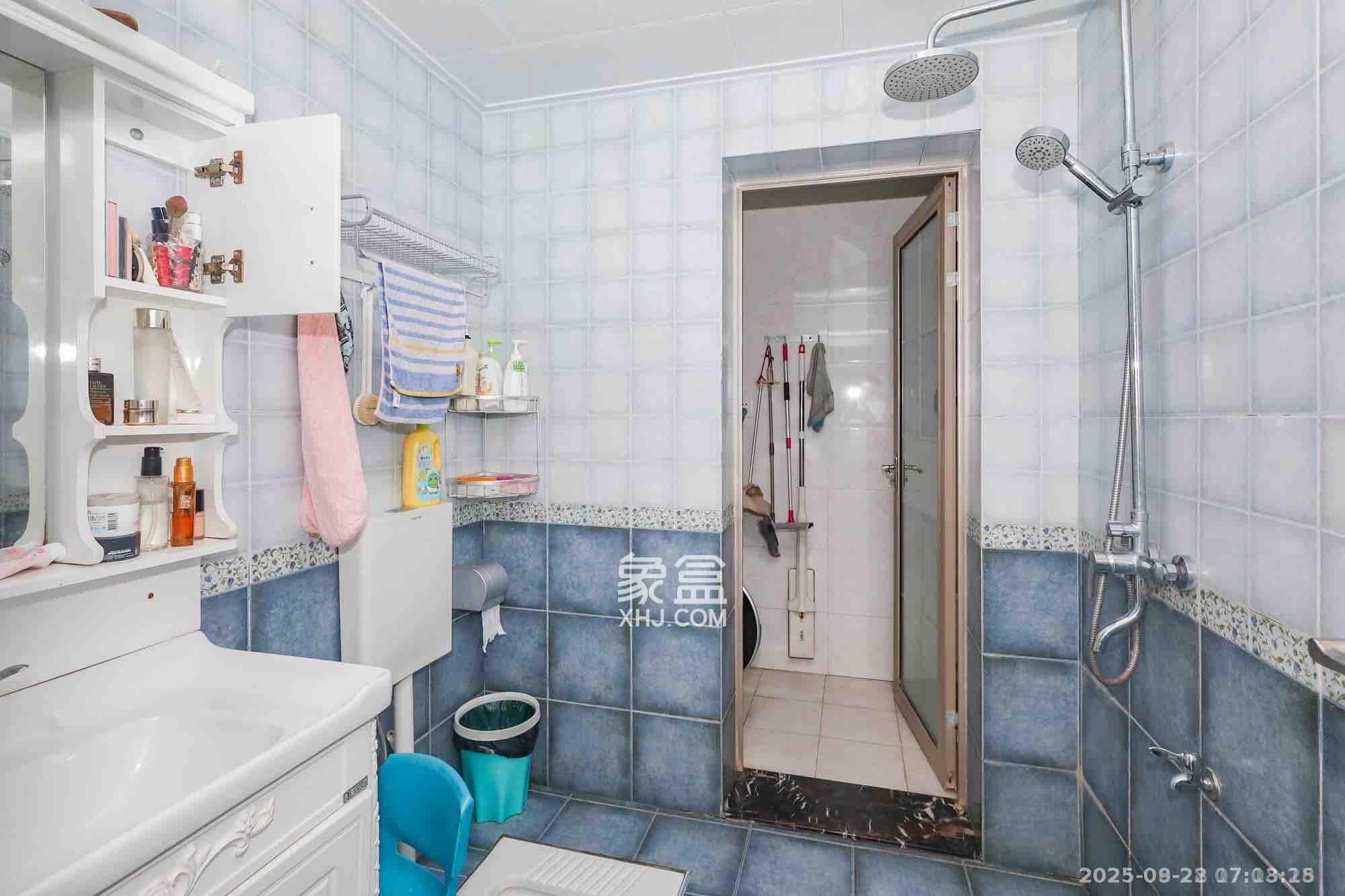 南山雍江汇(滨江国际新城) 3室2厅1卫 2850.0元/月 南山雍江汇(滨江国际新城) 3室2厅1卫 2850.0元/月室内图