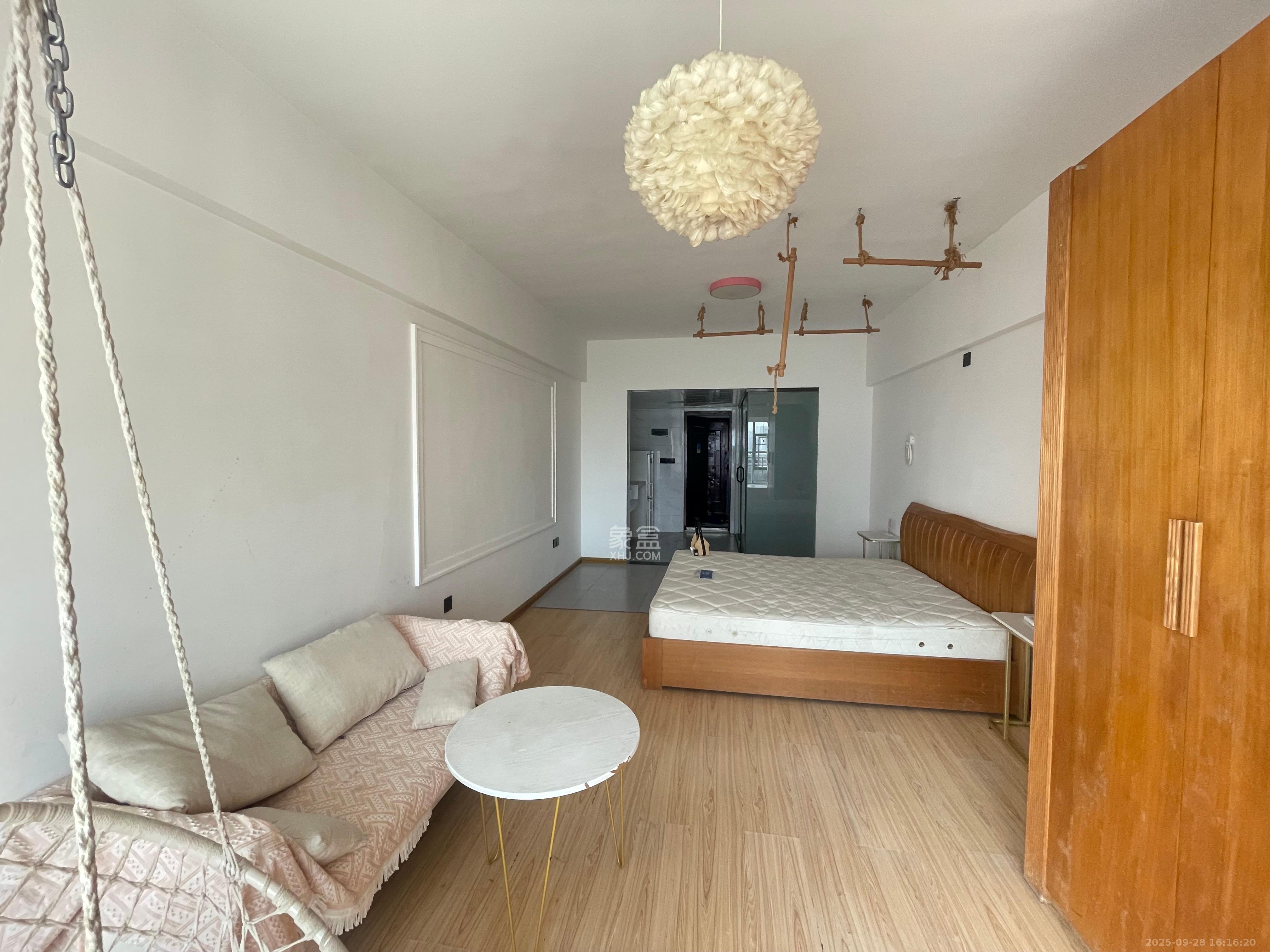 蚂蚁工房 1室1厅1卫 1800.0元/月 蚂蚁工房 1室1厅1卫 1800.0元/月室内图