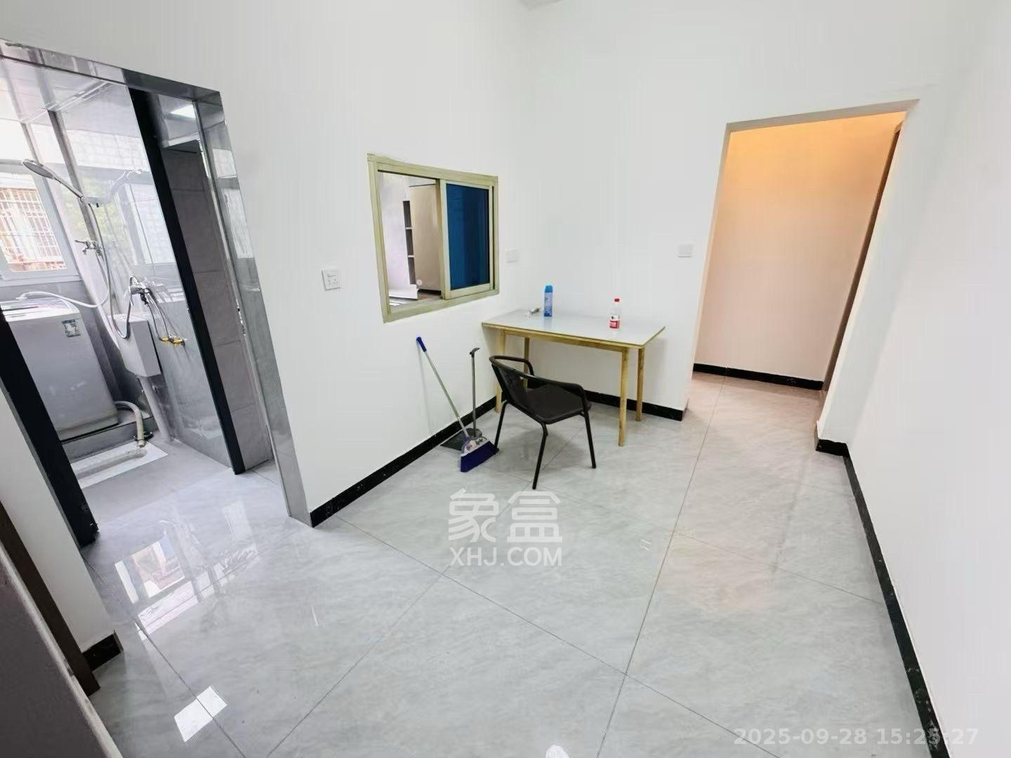 工商所宿舍（上碧湘街30号）  2室1厅1卫    2000.0元/月