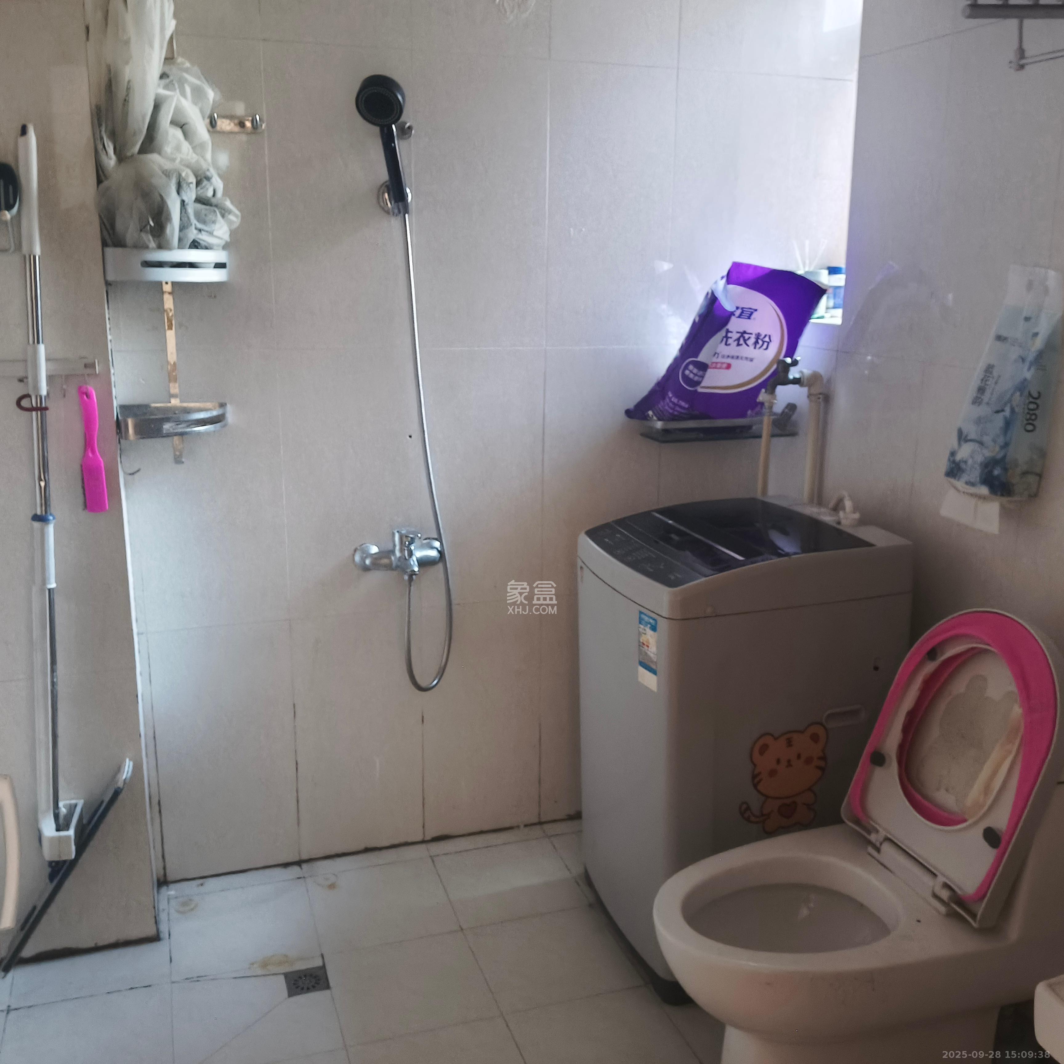 锦湘国际星城一期（锦美苑）  2室2厅1卫    1800.0元/月室内图