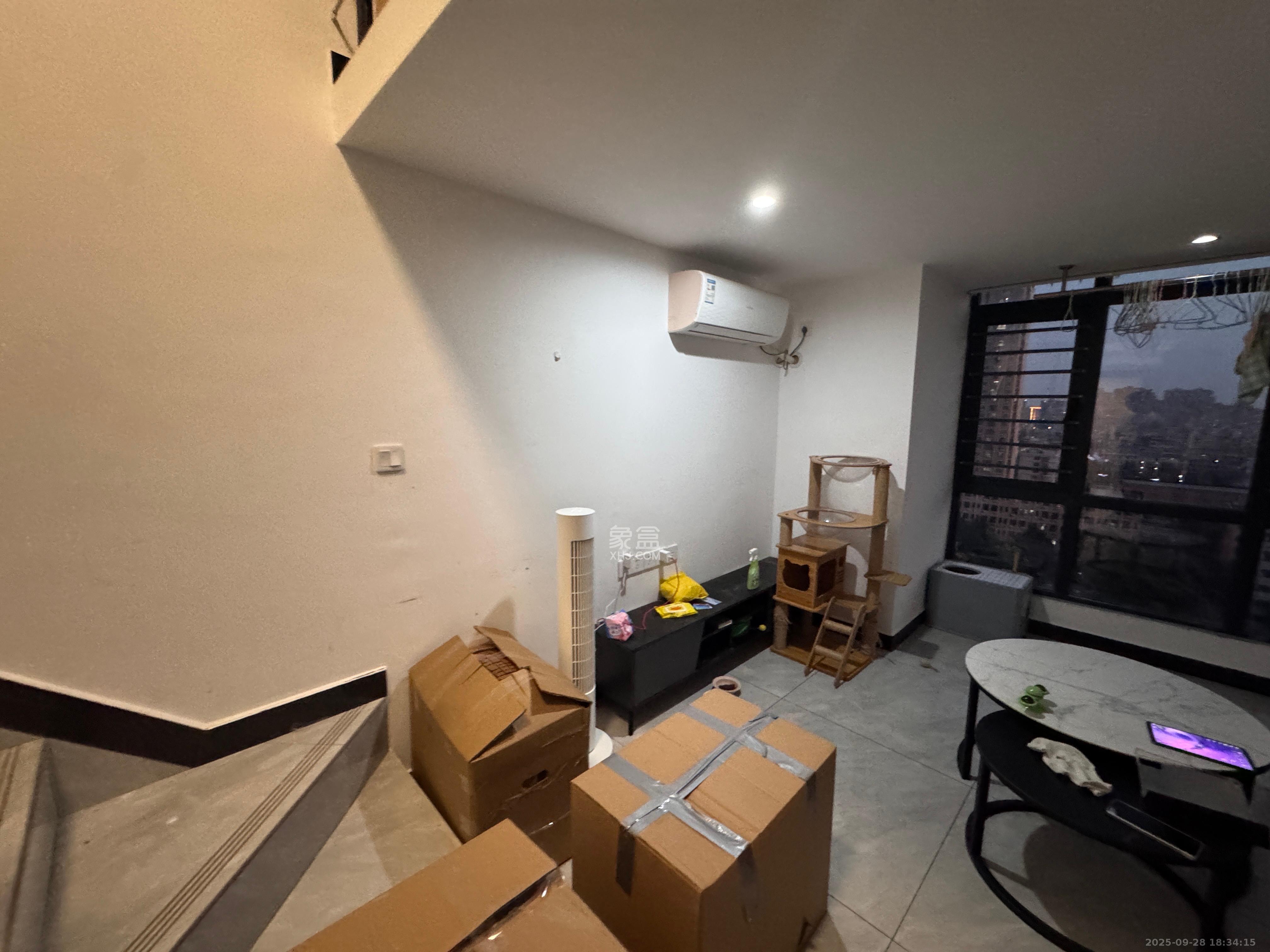 新长海漓湘悦 1室1厅1卫 1800.0元/月 新长海漓湘悦 1室1厅1卫 1800.0元/月室内图