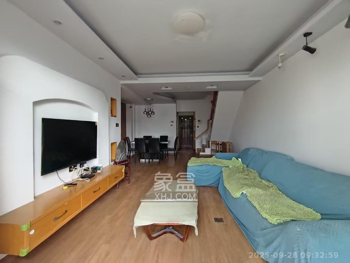 米兰春天 3室2厅1卫 2000.0元/月 米兰春天 3室2厅1卫 2000.0元/月室内图