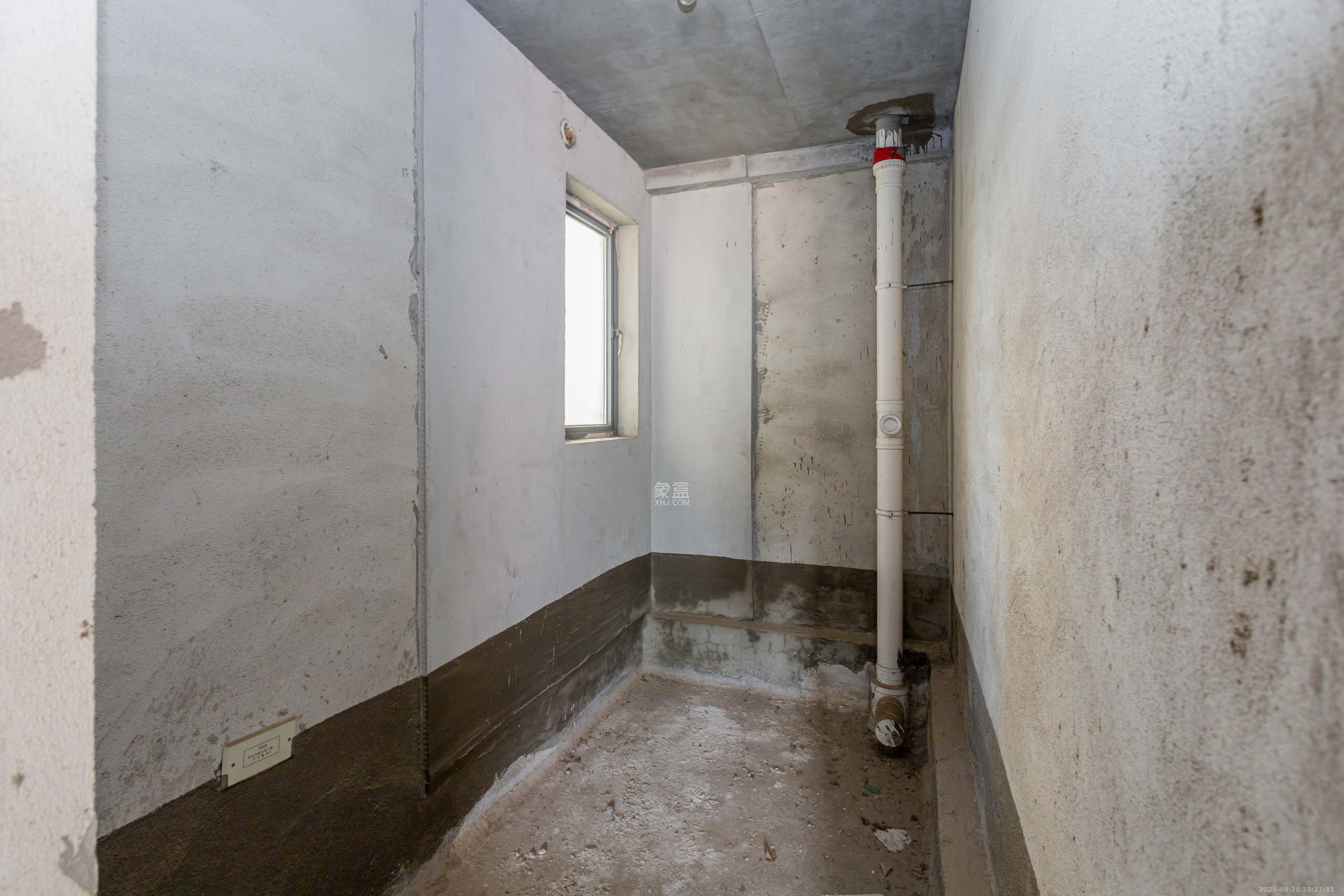 中交中央公园D4区  3室2厅2卫    110.0万 中交中央公园D4区  3室2厅2卫    110.0万卫生间