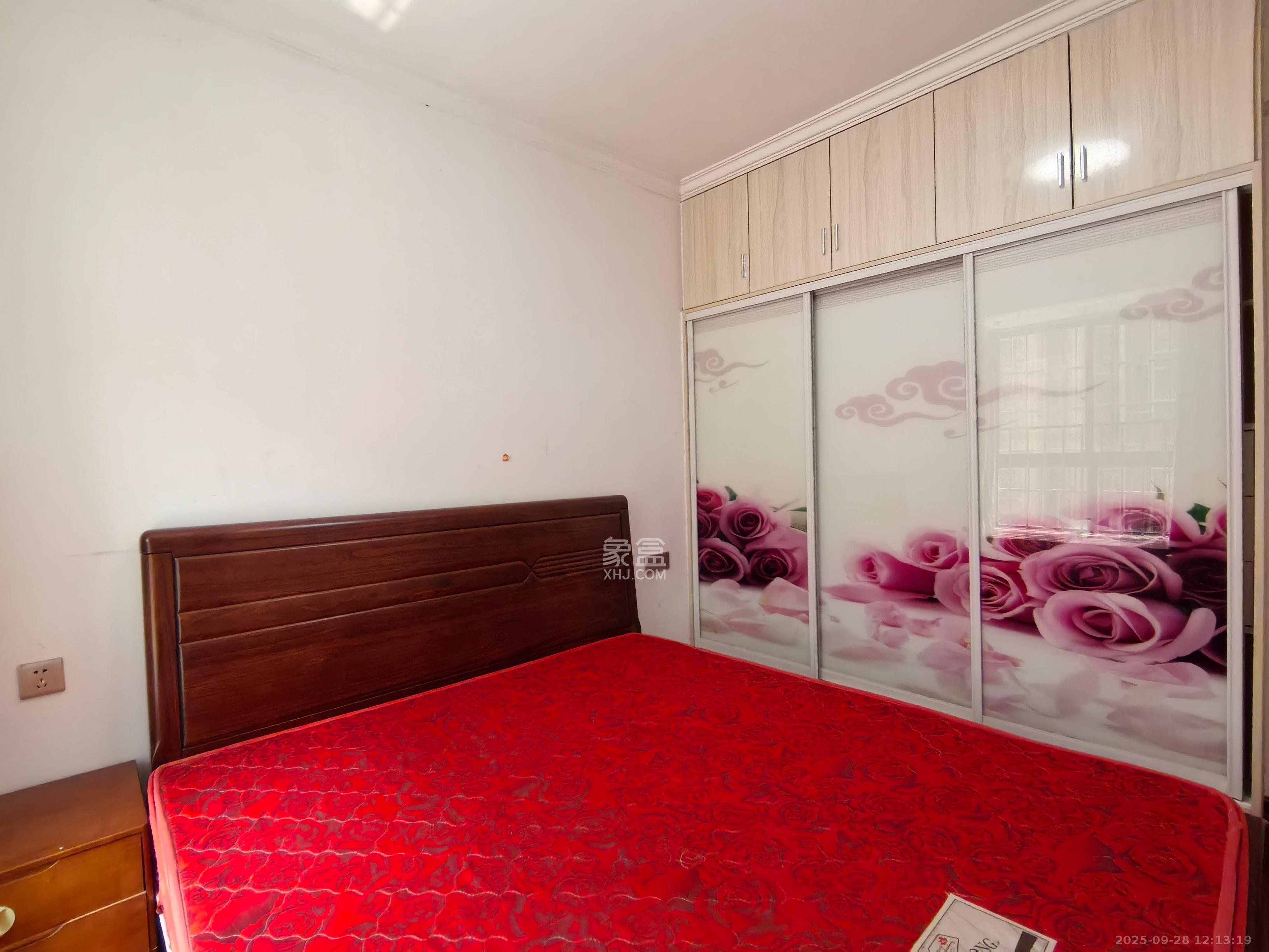 观沙嘉园  2室2厅1卫    2200.0元/月室内图