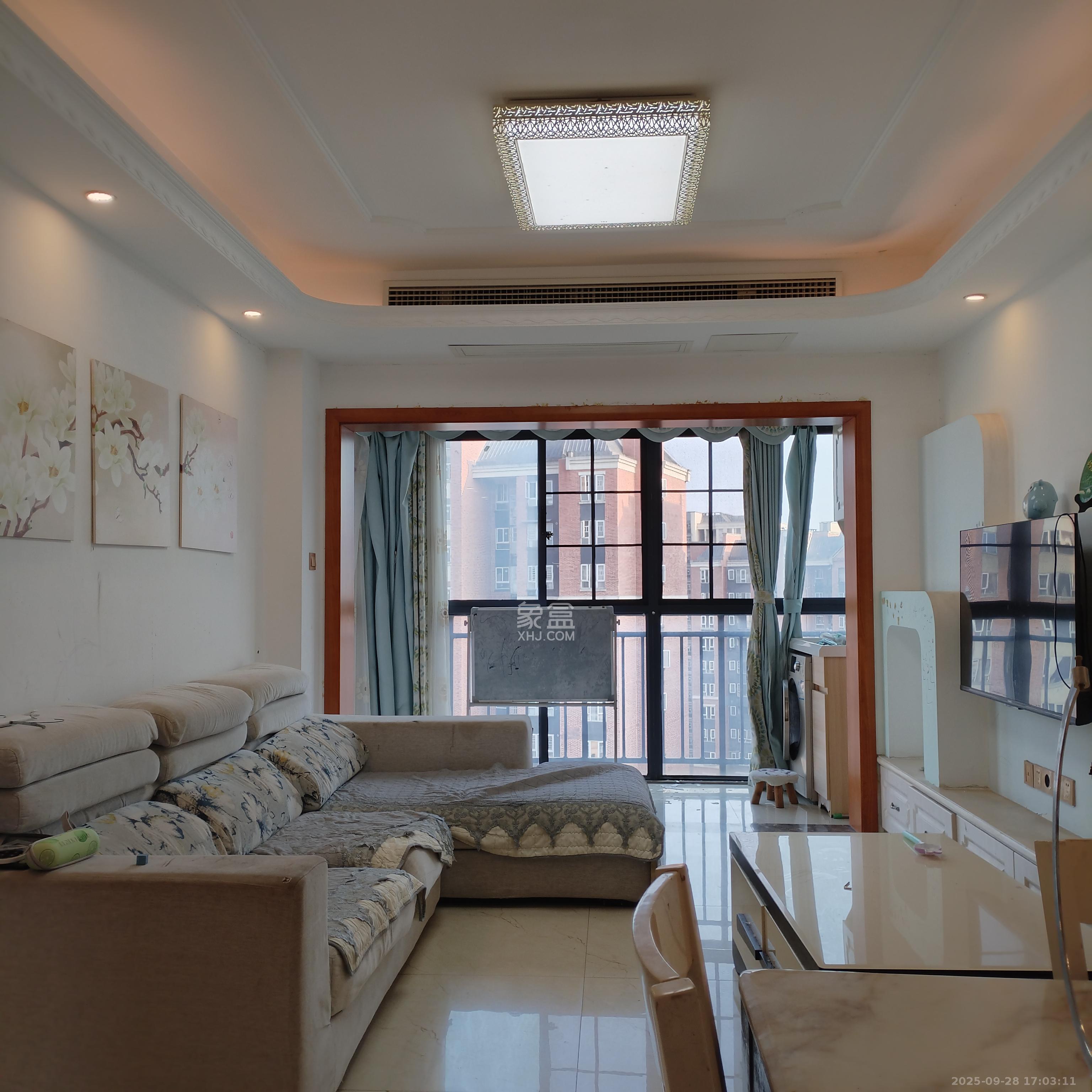 哈佛小镇(五矿哈佛小镇)  3室2厅2卫    2000.0元/月 哈佛小镇(五矿哈佛小镇)  3室2厅2卫    2000.0元/月