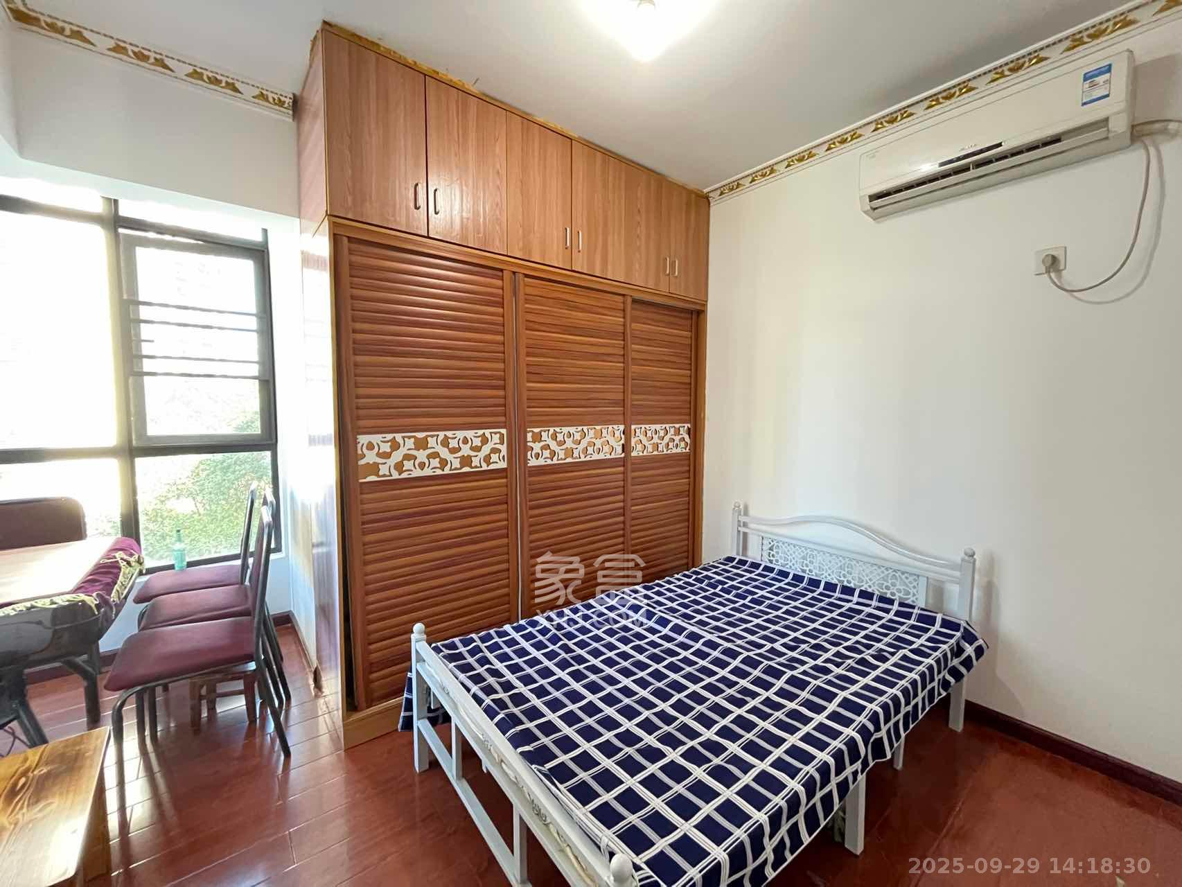 达美D6区 2室2厅1卫 2500.0元/月 达美D6区 2室2厅1卫 2500.0元/月室内图