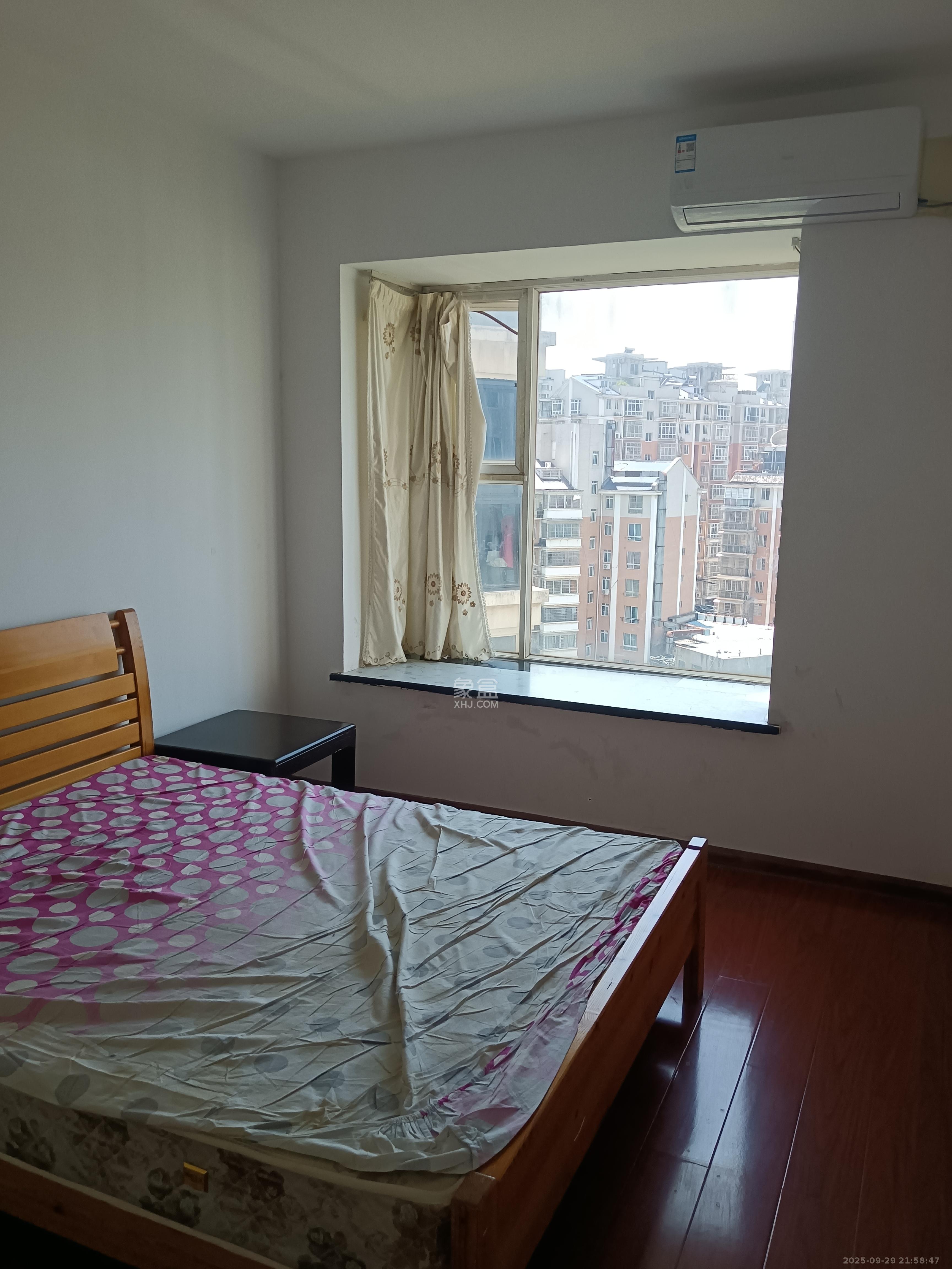 中建桂苑  2室2厅1卫   1700.00元/月室内图