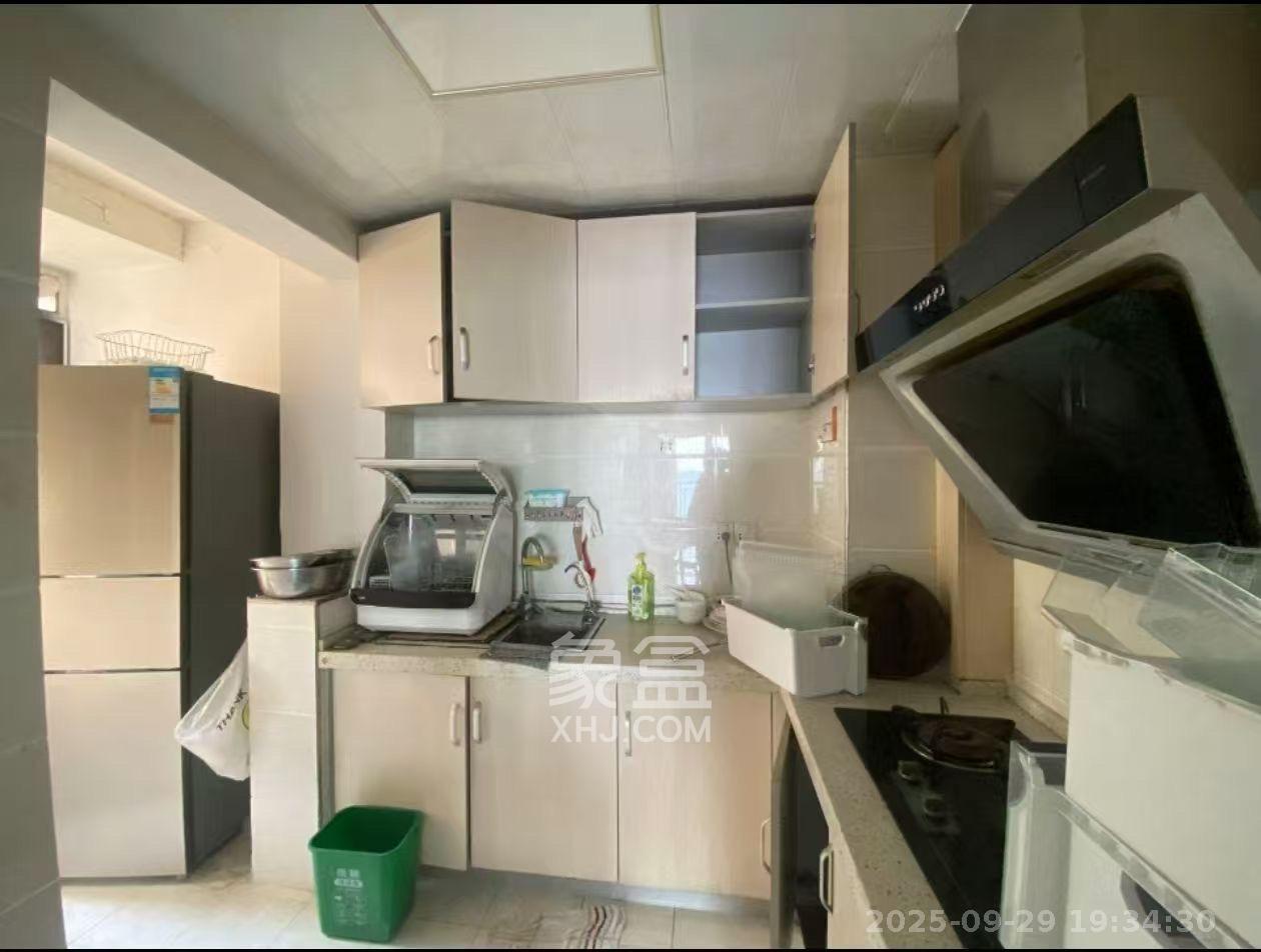 华润橡树湾  3室1厅1卫    2000.0元/月室内图