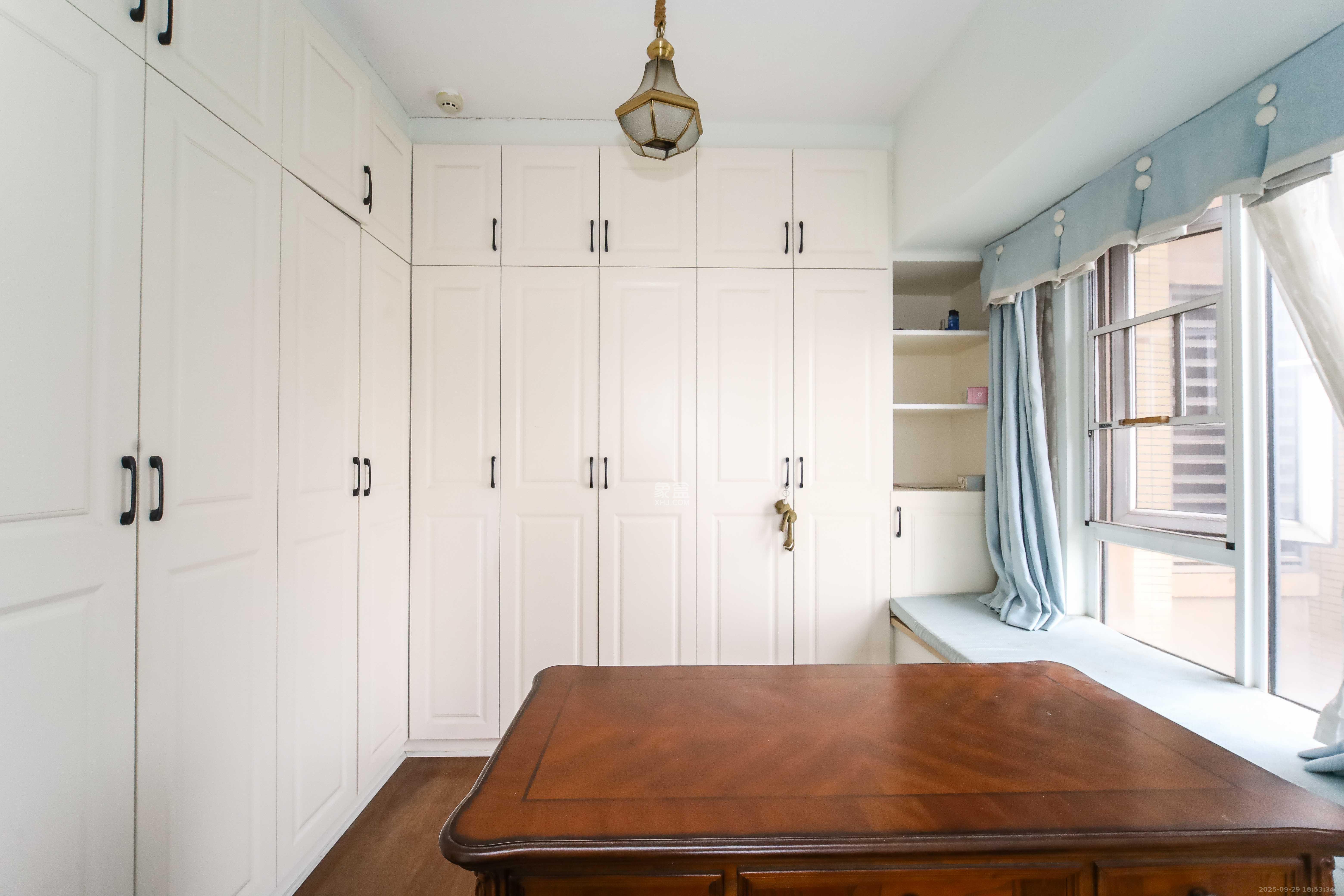 金地格林公馆 3室2厅1卫 89.8万 金地格林公馆 3室2厅1卫 89.8万卧室