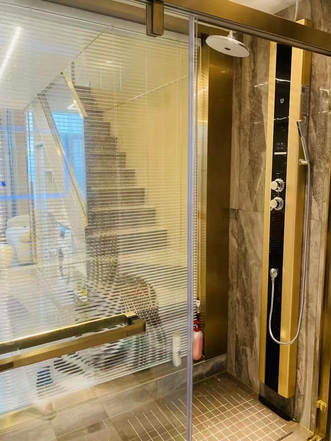 万恒公馆 1室0厅0卫 2600.0元/月 万恒公馆 1室0厅0卫 2600.0元/月室内图