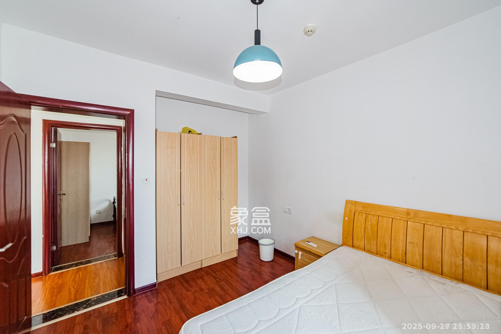 北辰三角洲E6区 3室2厅2卫 3100.0元/月 北辰三角洲E6区 3室2厅2卫 3100.0元/月室内图