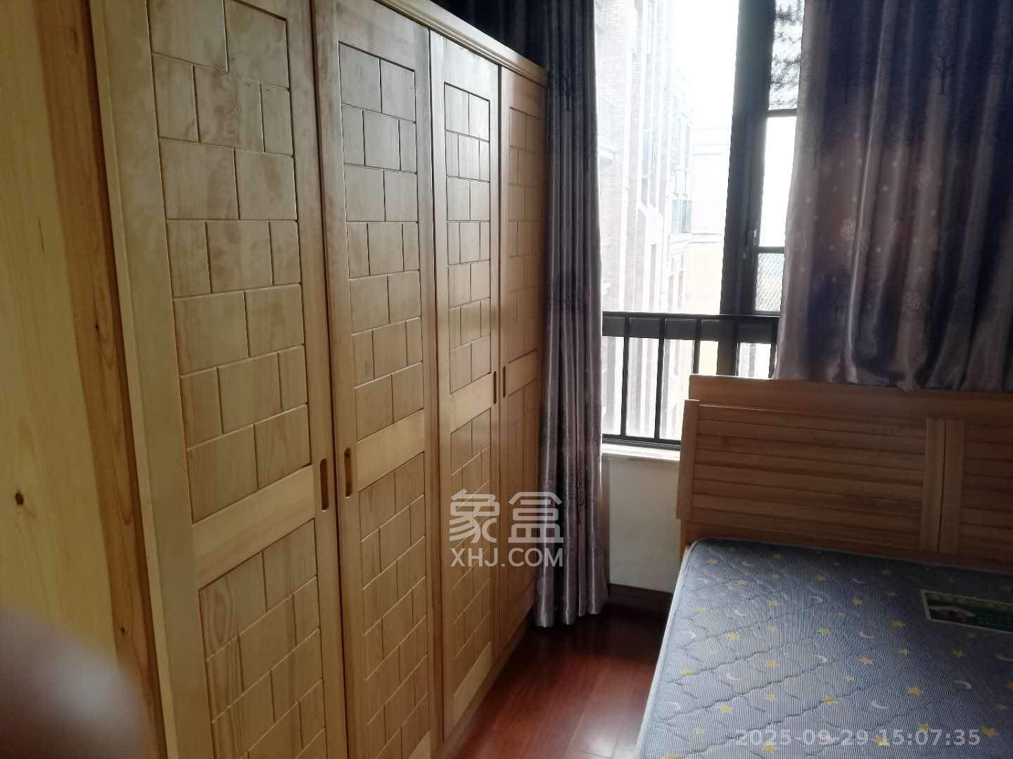 绿地公馆(绿地名邸) 2室1厅1卫 1700.0元/月 绿地公馆(绿地名邸) 2室1厅1卫 1700.0元/月室内图