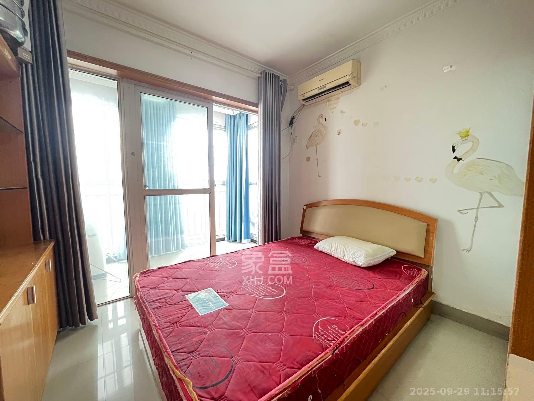 星典时代  2室2厅1卫    1800.0元/月室内图