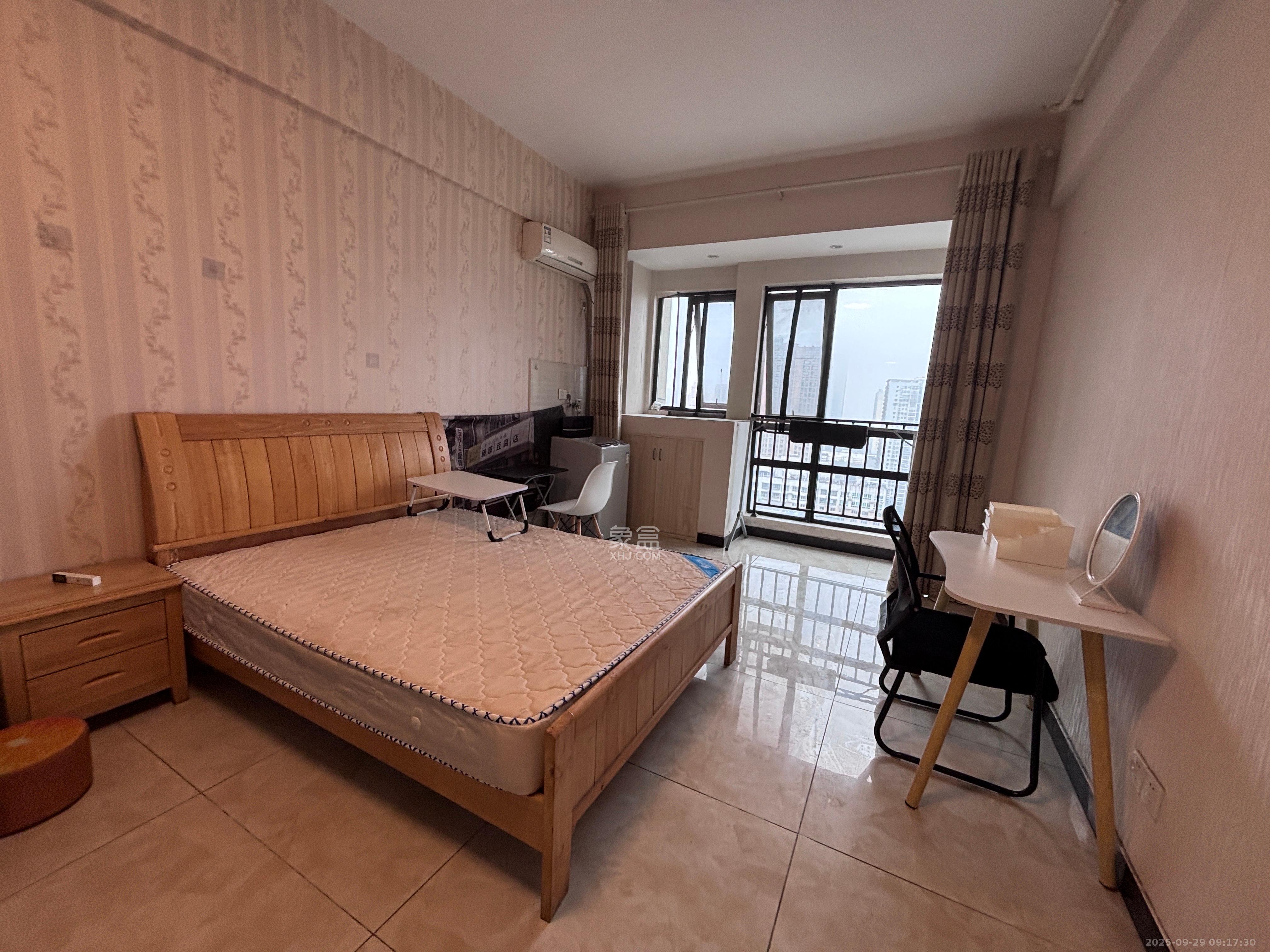 博雅例外  1室1厅1卫    1300.0元/月 博雅例外  1室1厅1卫    1300.0元/月室内图