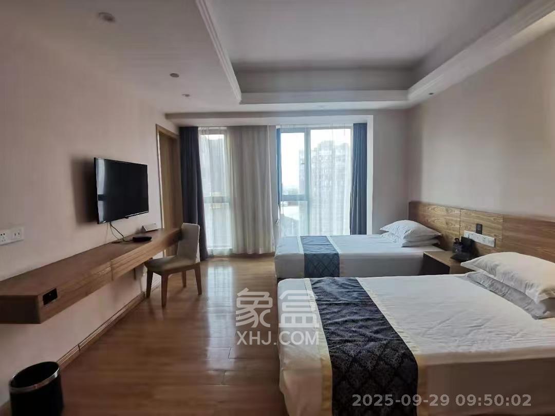 鑫科明珠  1室1厅1卫    1700.0元/月