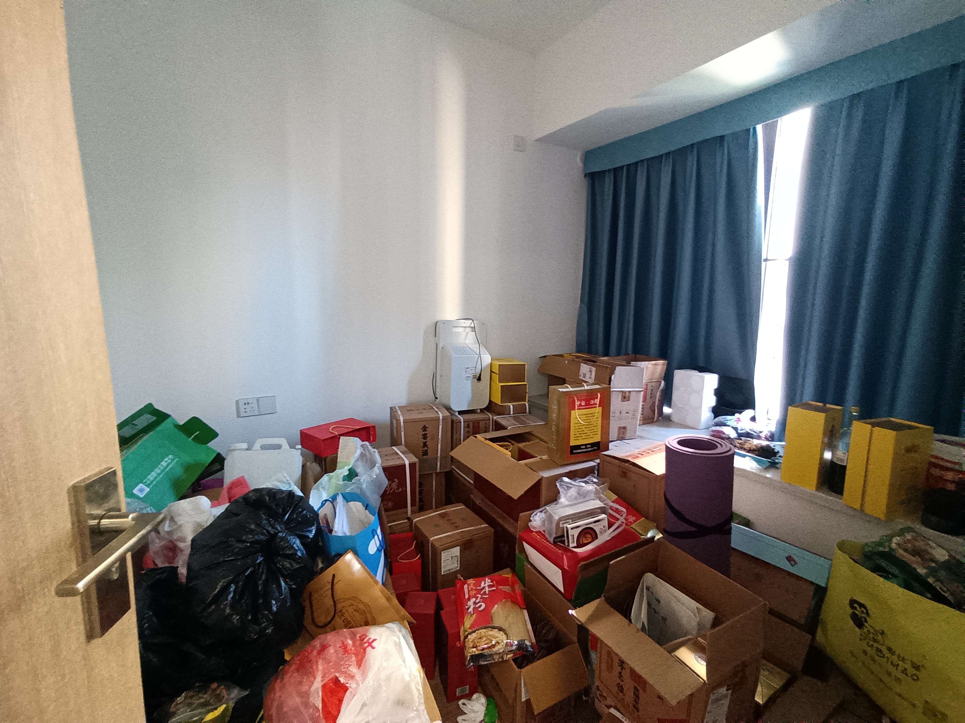 美的翰城  4室2厅2卫    102.0万室内图