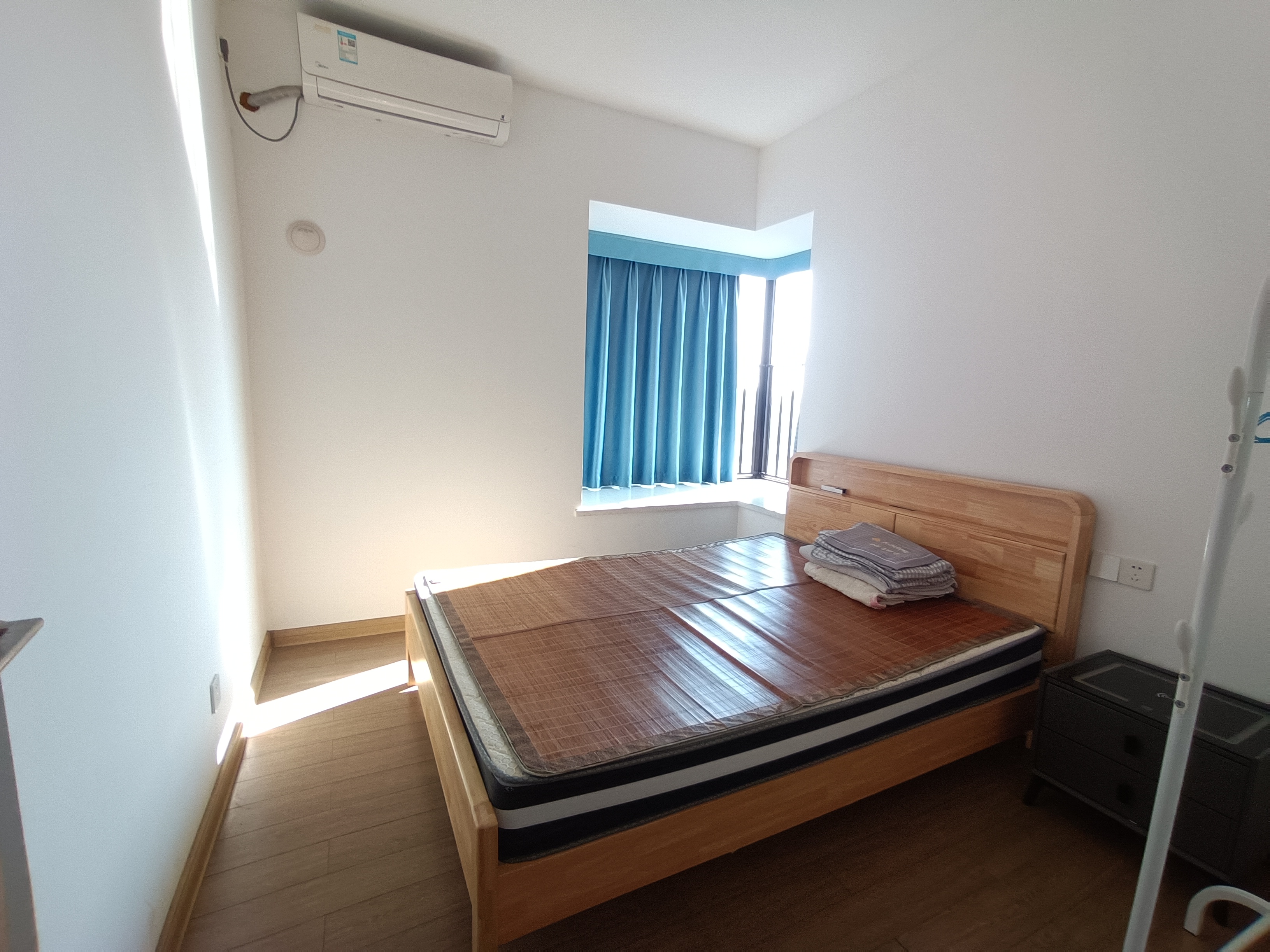 美的翰城  4室2厅2卫    102.0万室内图