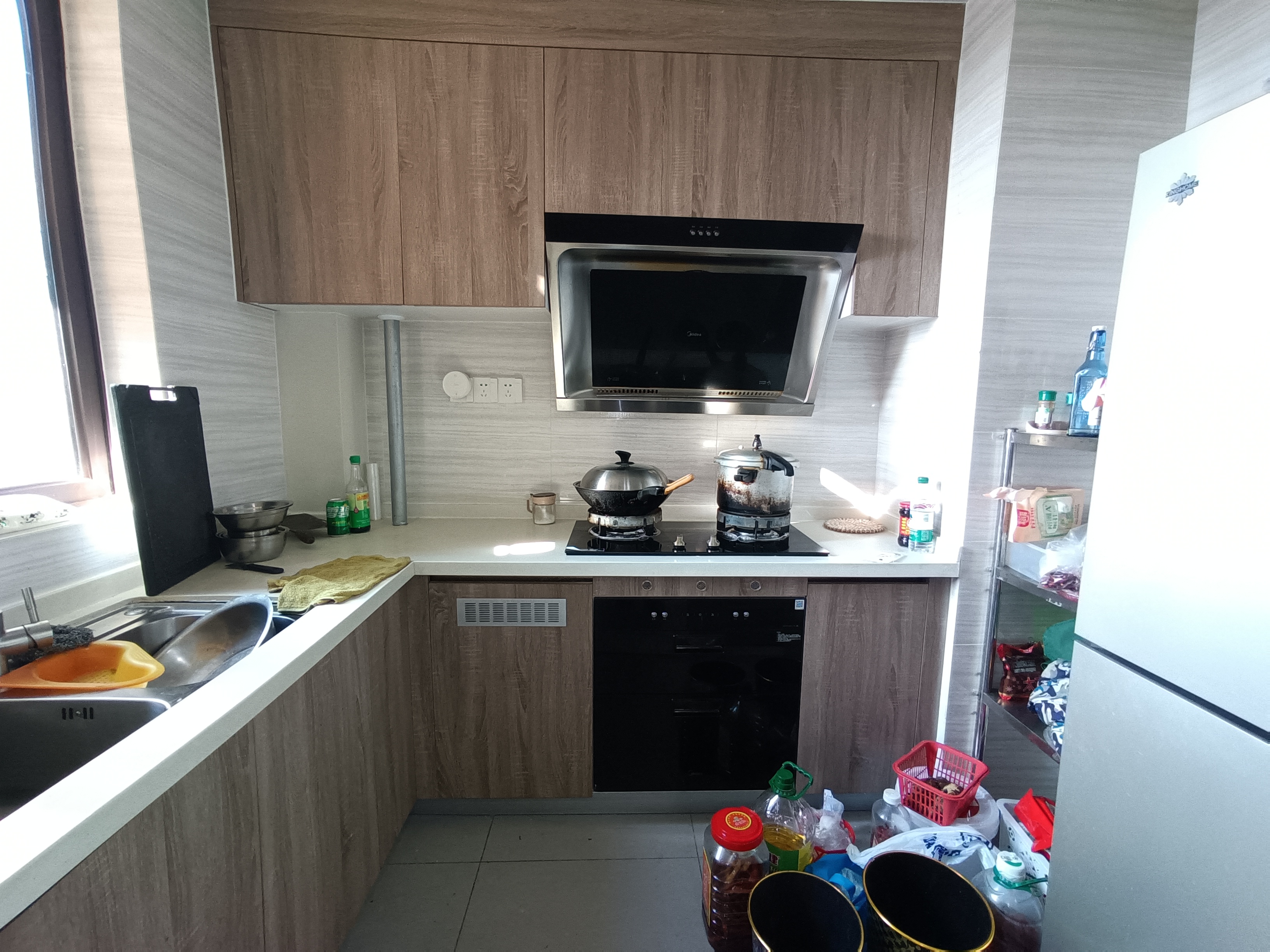 美的翰城  4室2厅2卫    102.0万室内图