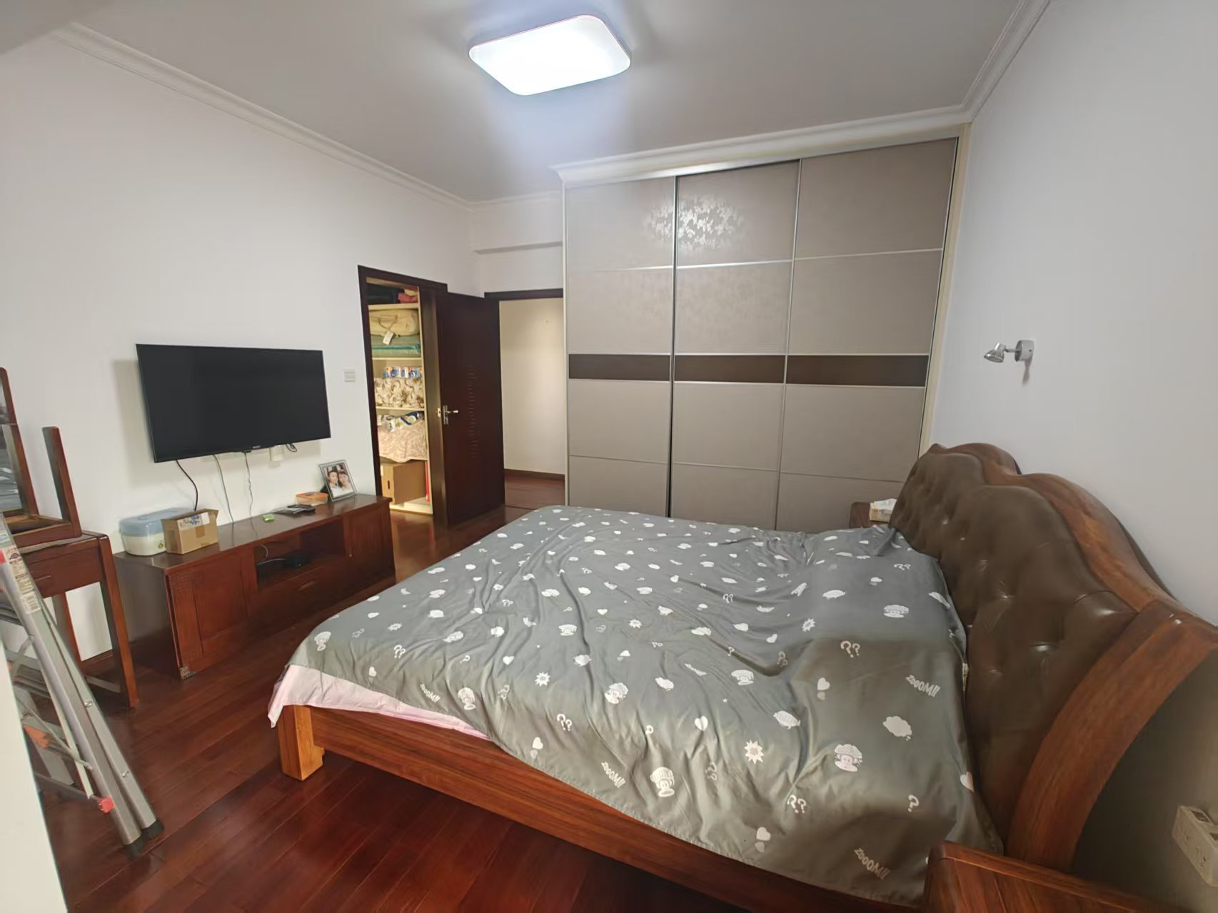 金域半岛 4室2厅2卫 72.0万 金域半岛 4室2厅2卫 72.0万室内图