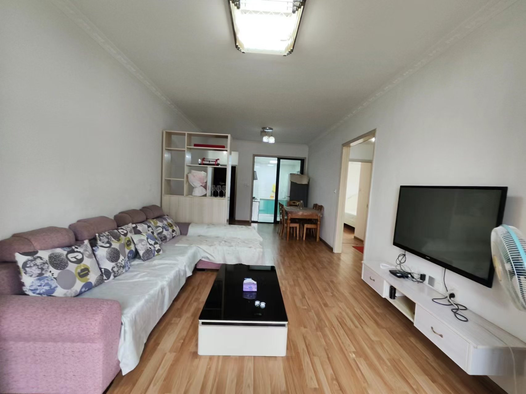 中建御山和苑 3室2厅1卫 63.0万 中建御山和苑 3室2厅1卫 63.0万室内图