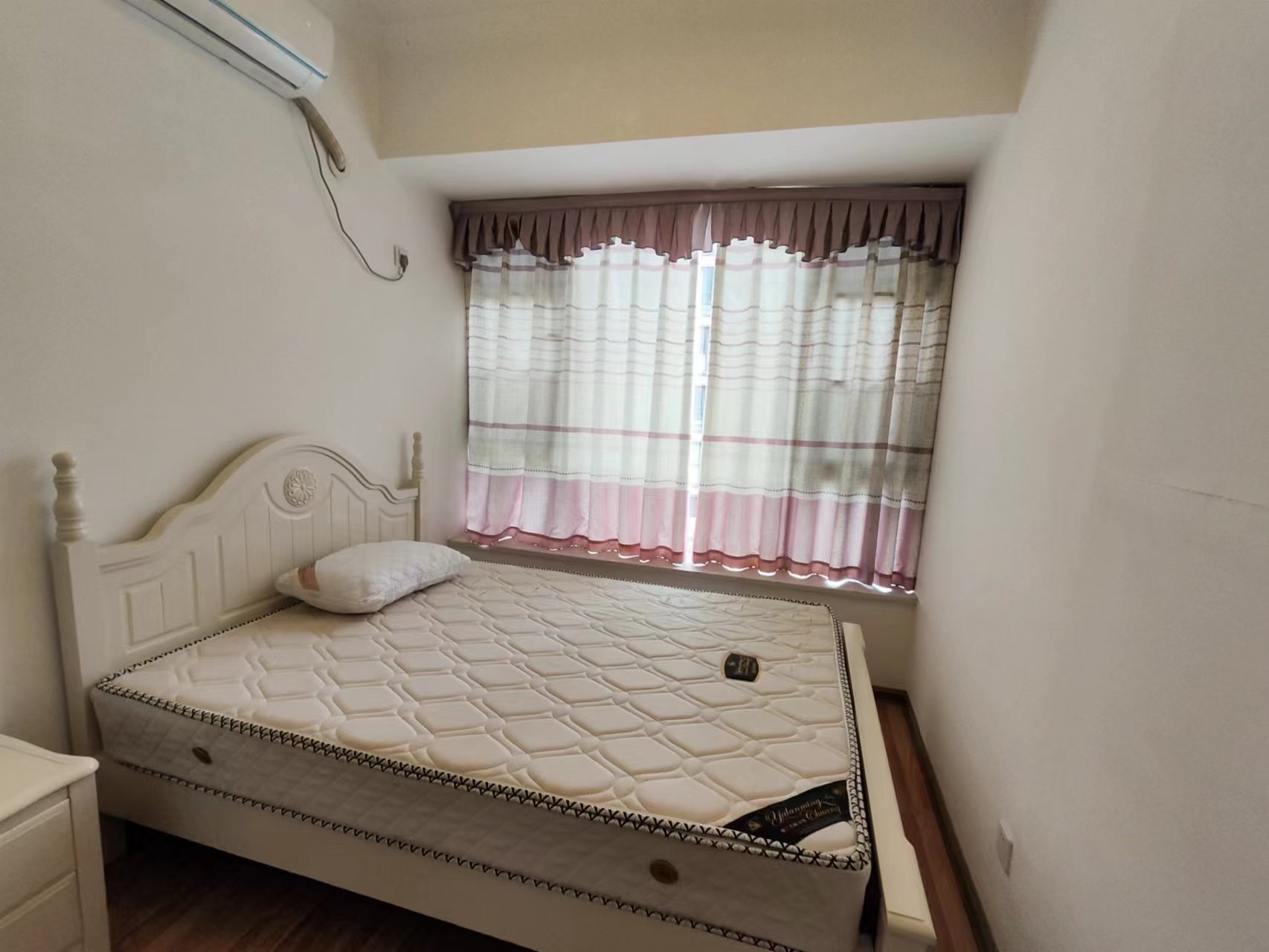 中建御山和苑 3室2厅1卫 63.0万 中建御山和苑 3室2厅1卫 63.0万室内图