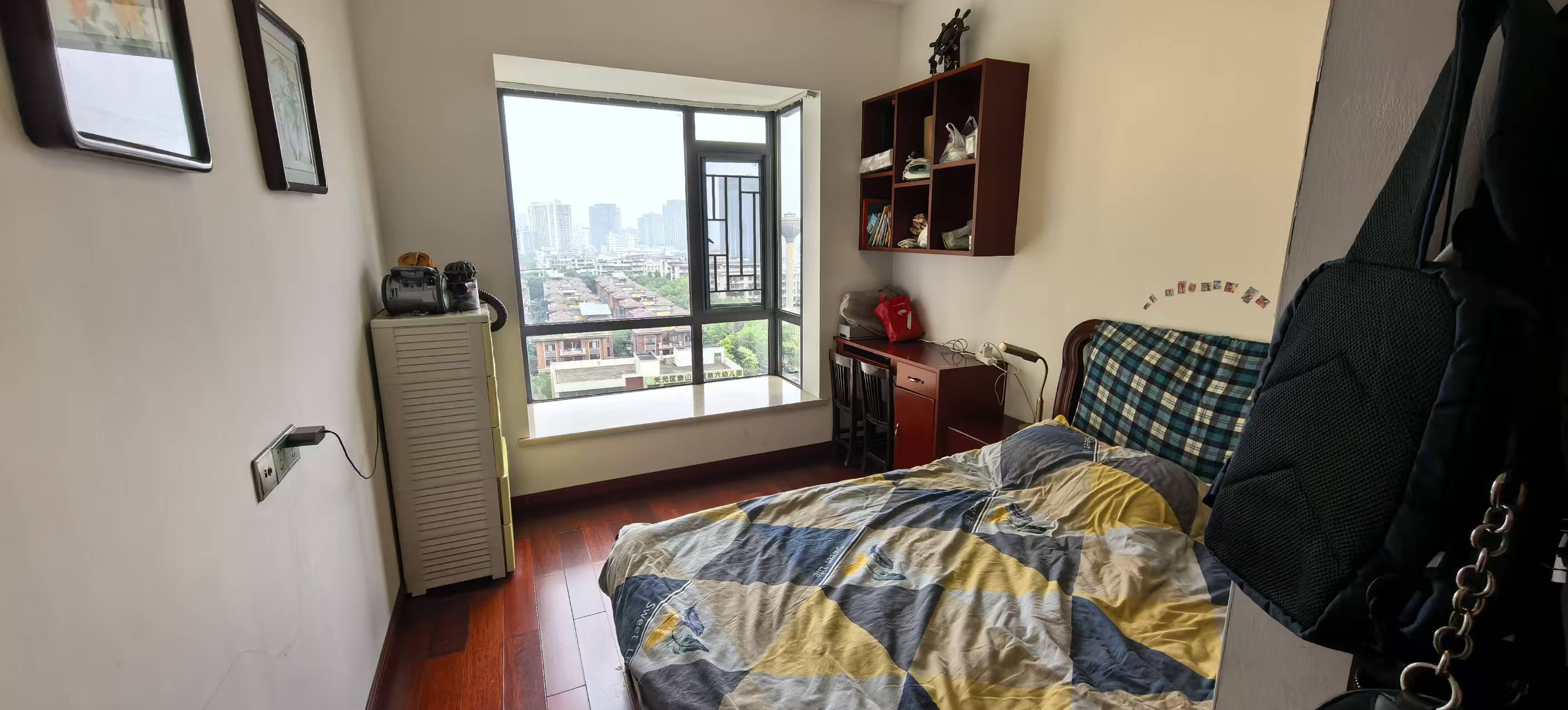 华晨御园 3室2厅2卫 83.0万 华晨御园 3室2厅2卫 83.0万室内图