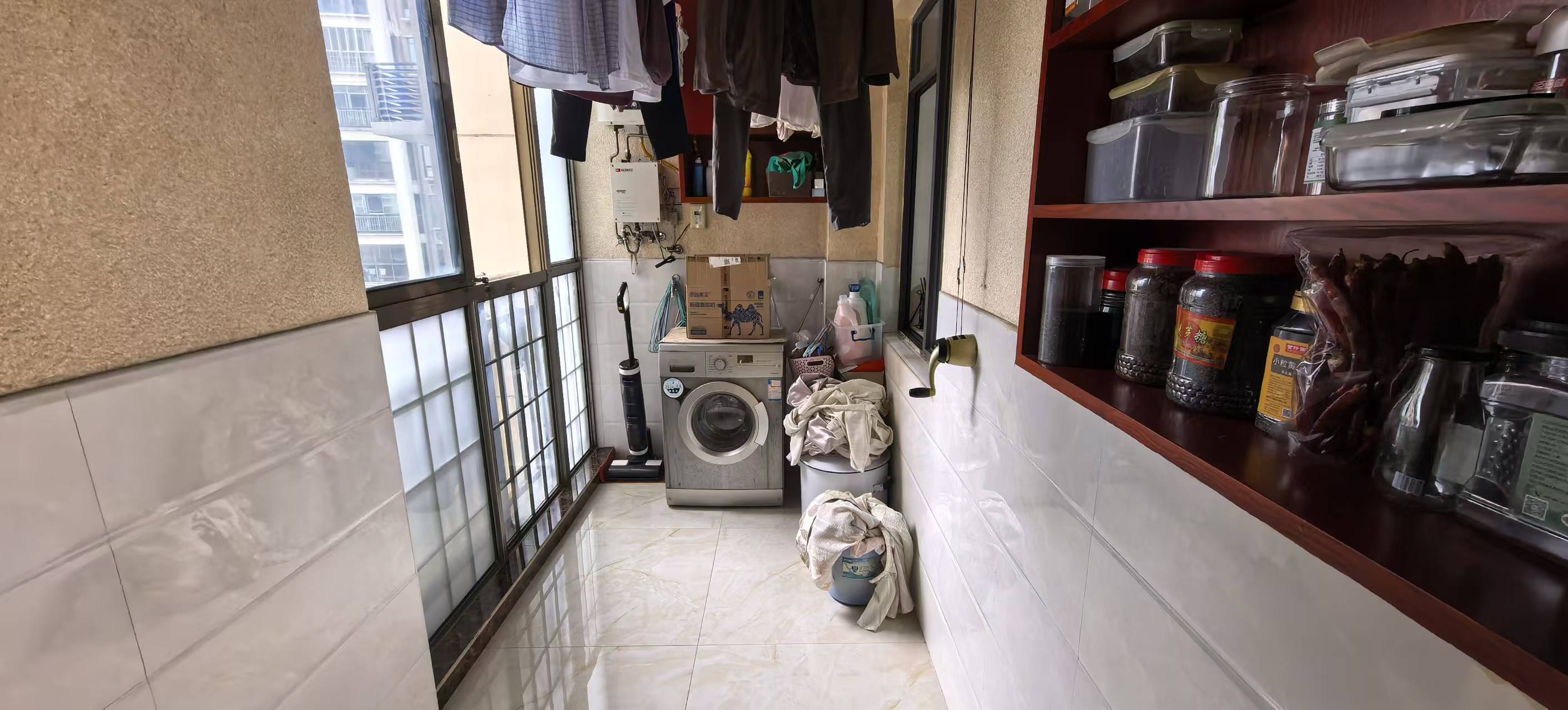 华晨御园 3室2厅2卫 83.0万 华晨御园 3室2厅2卫 83.0万室内图