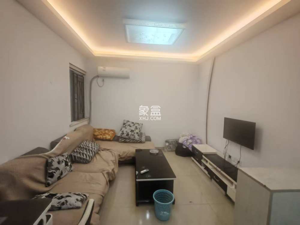 华晨御园  2室2厅2卫    42.8万